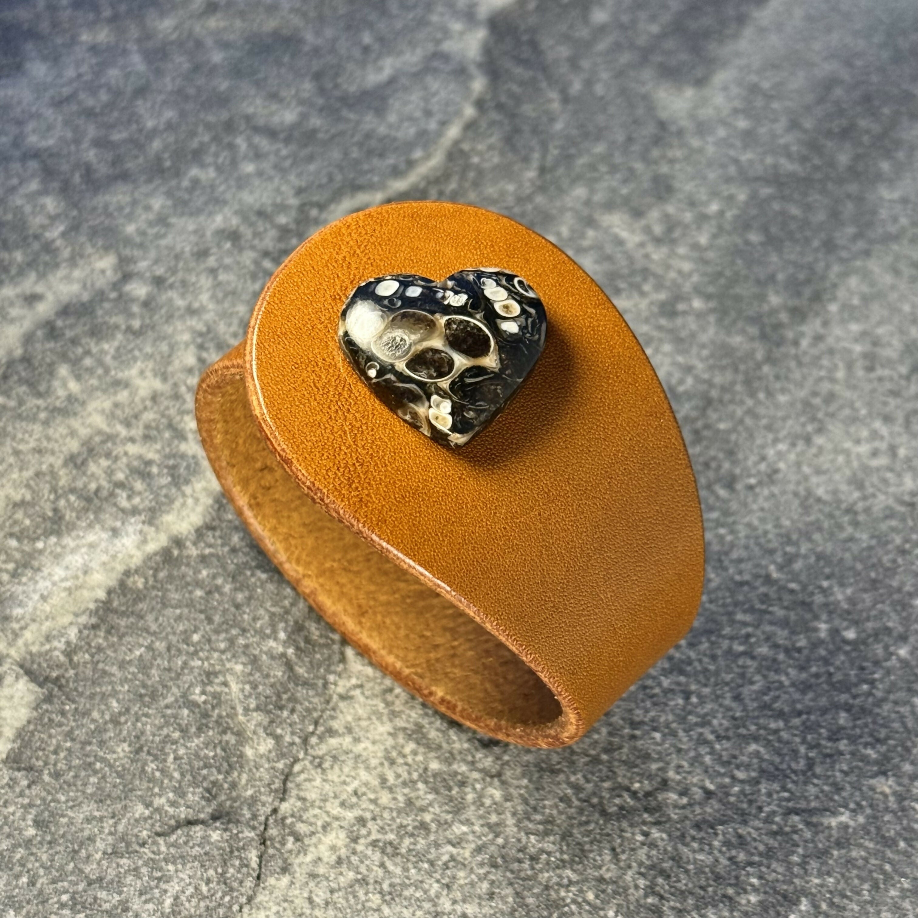 Handcrafted Natural Leather & Heart-Shaped Turritella Fossil Gemstone Bracelet - Size S or M