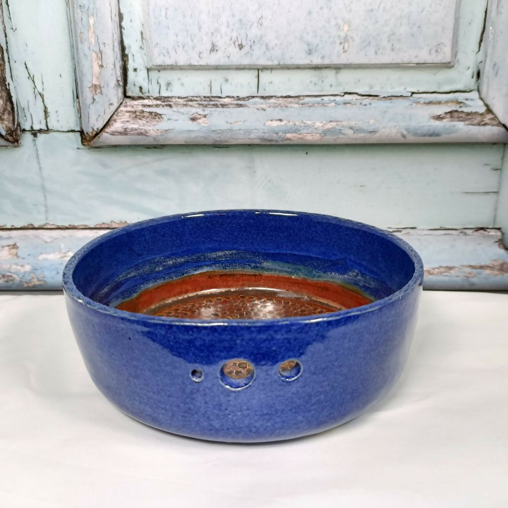 Herb Shredder and Garlic Grater