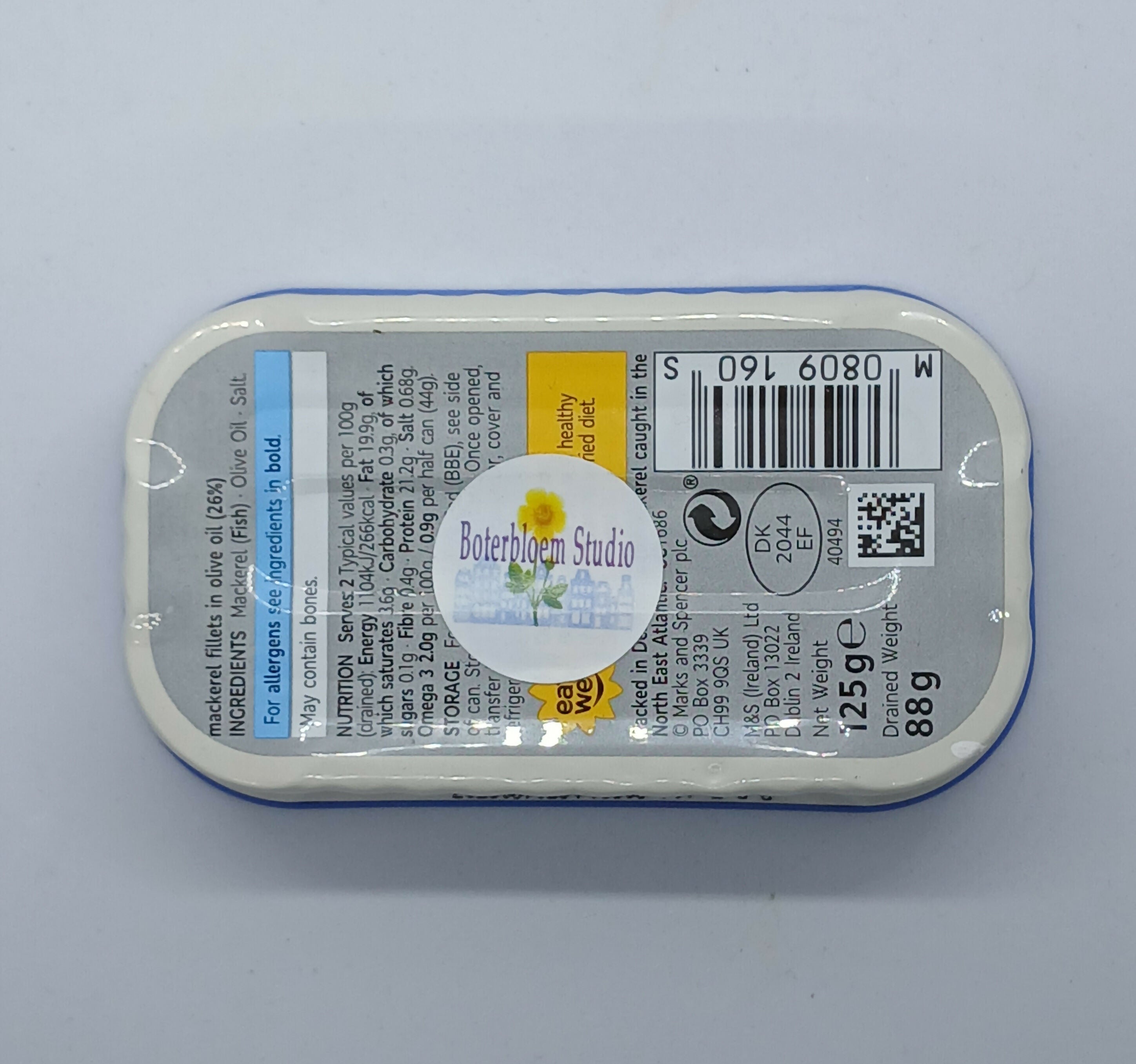 Clay Coastal Scene Diorama Tin