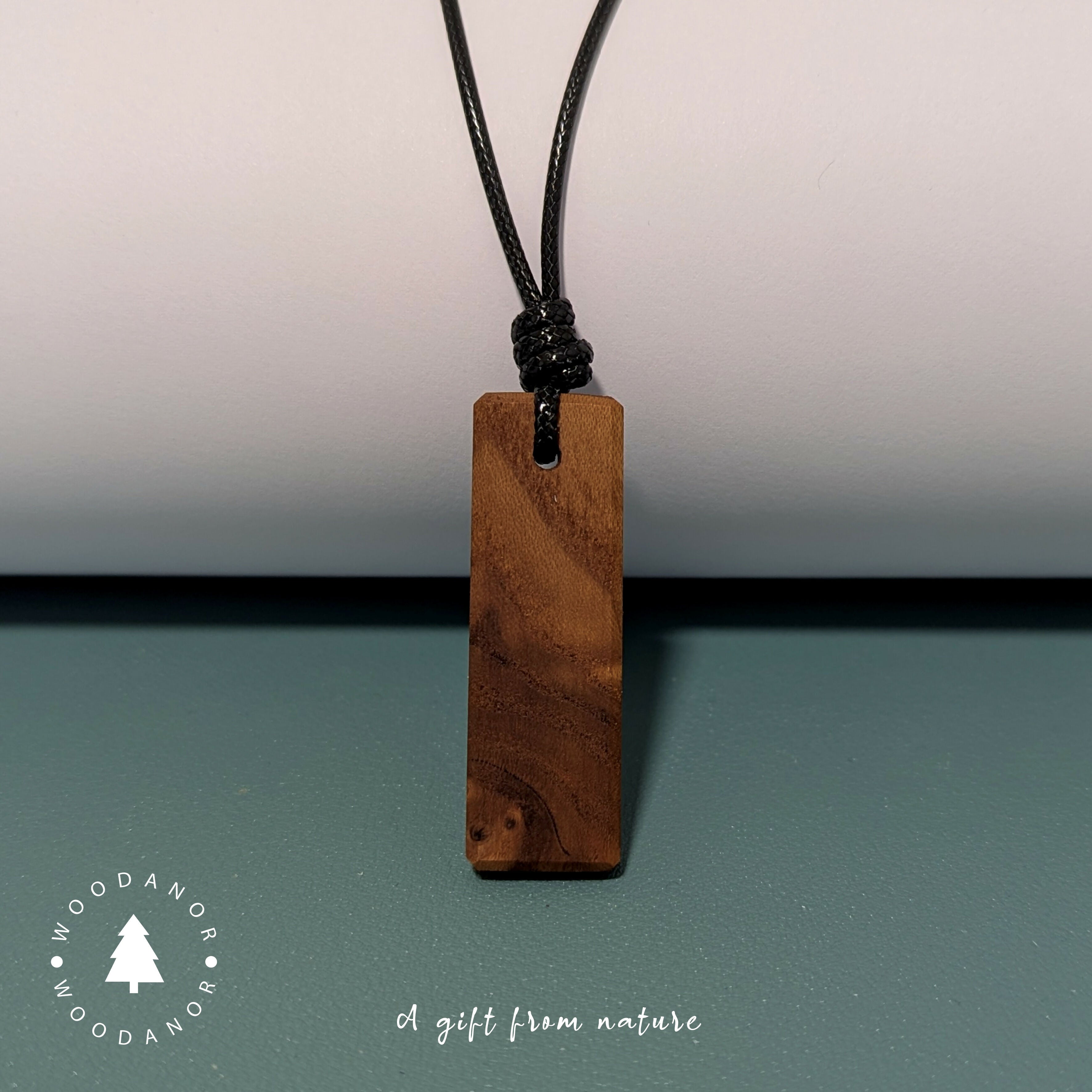 Natural Grain Wood Pendant