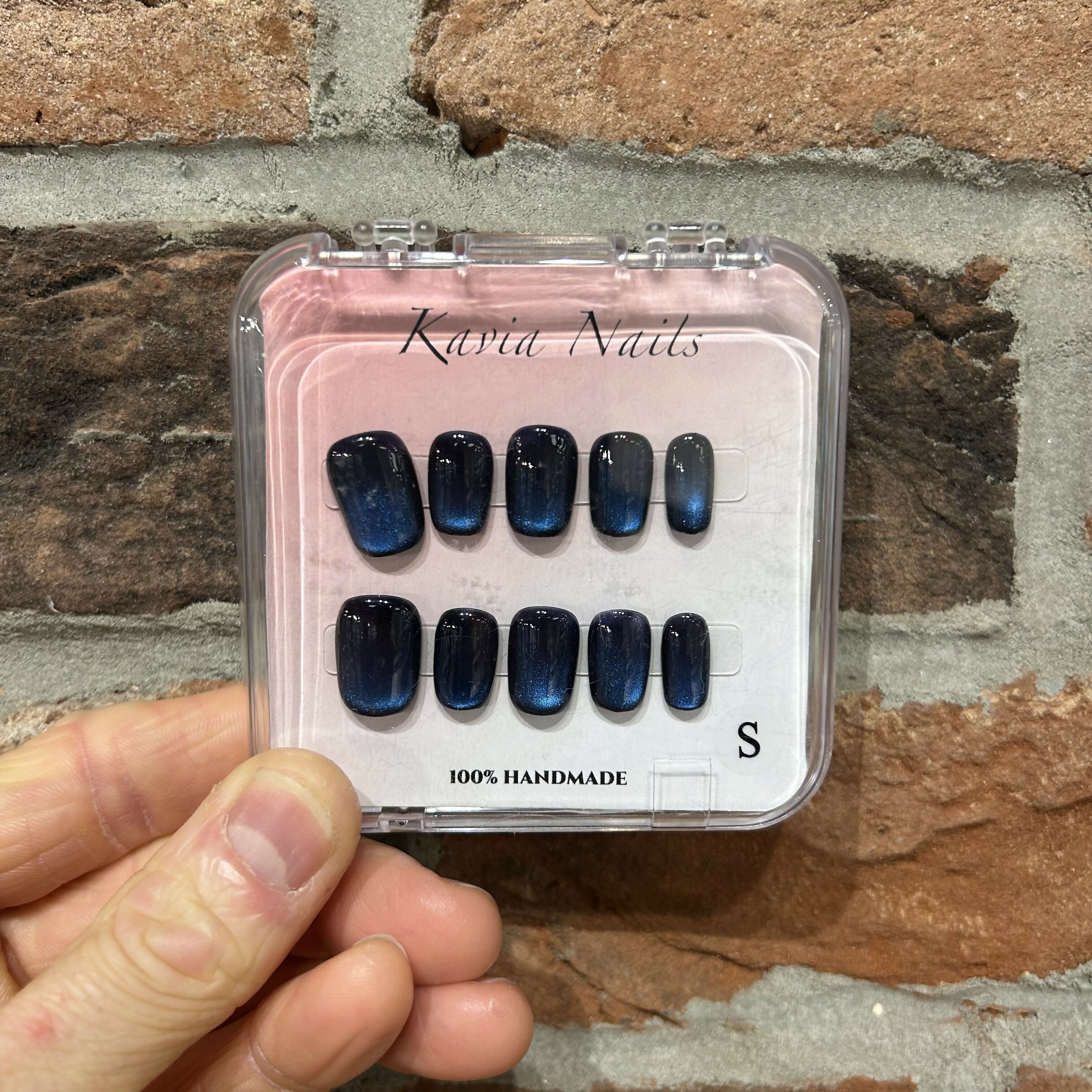 Space Light Cateye - Handmade Press On Nails