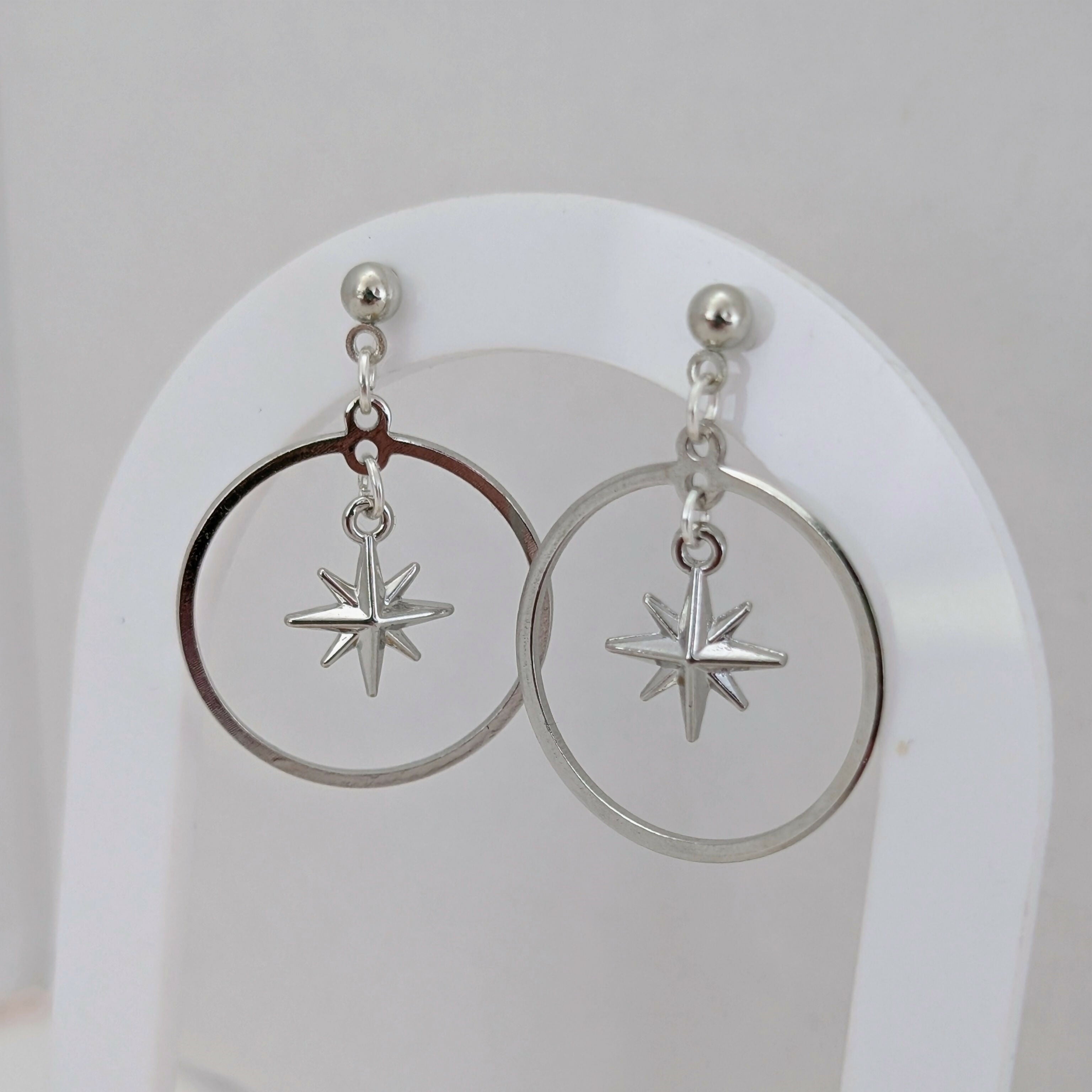 Chunky 3D Silver Star Circle Earrings on Silver Plated Stud