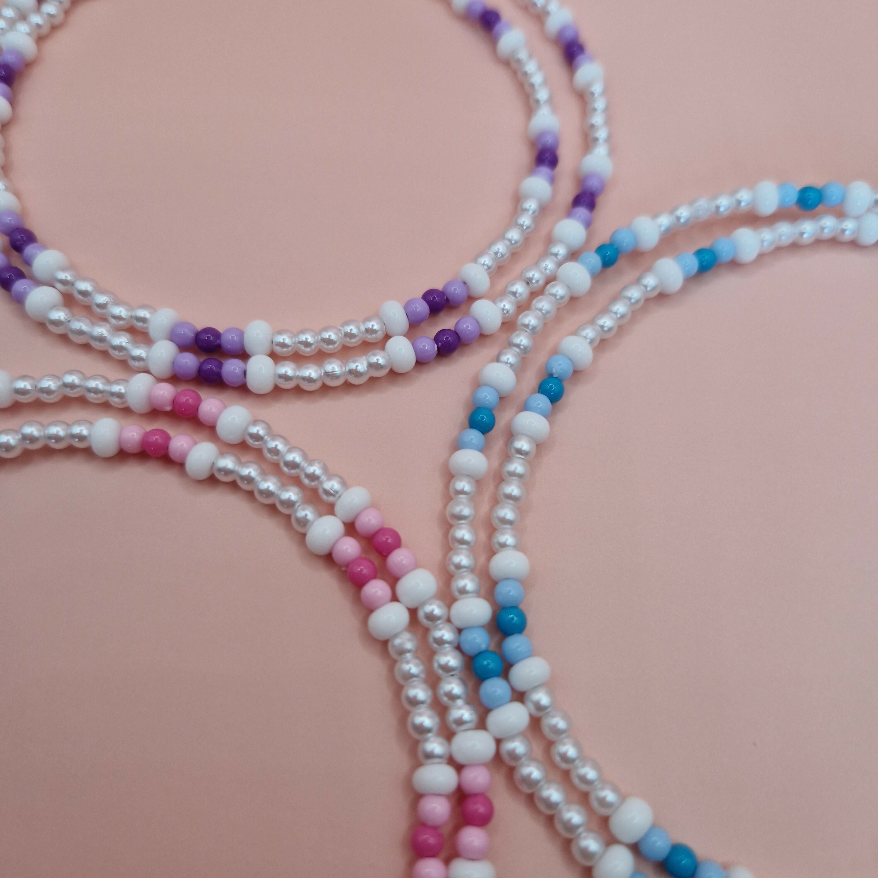 Faux Pearl Beaded Necklace