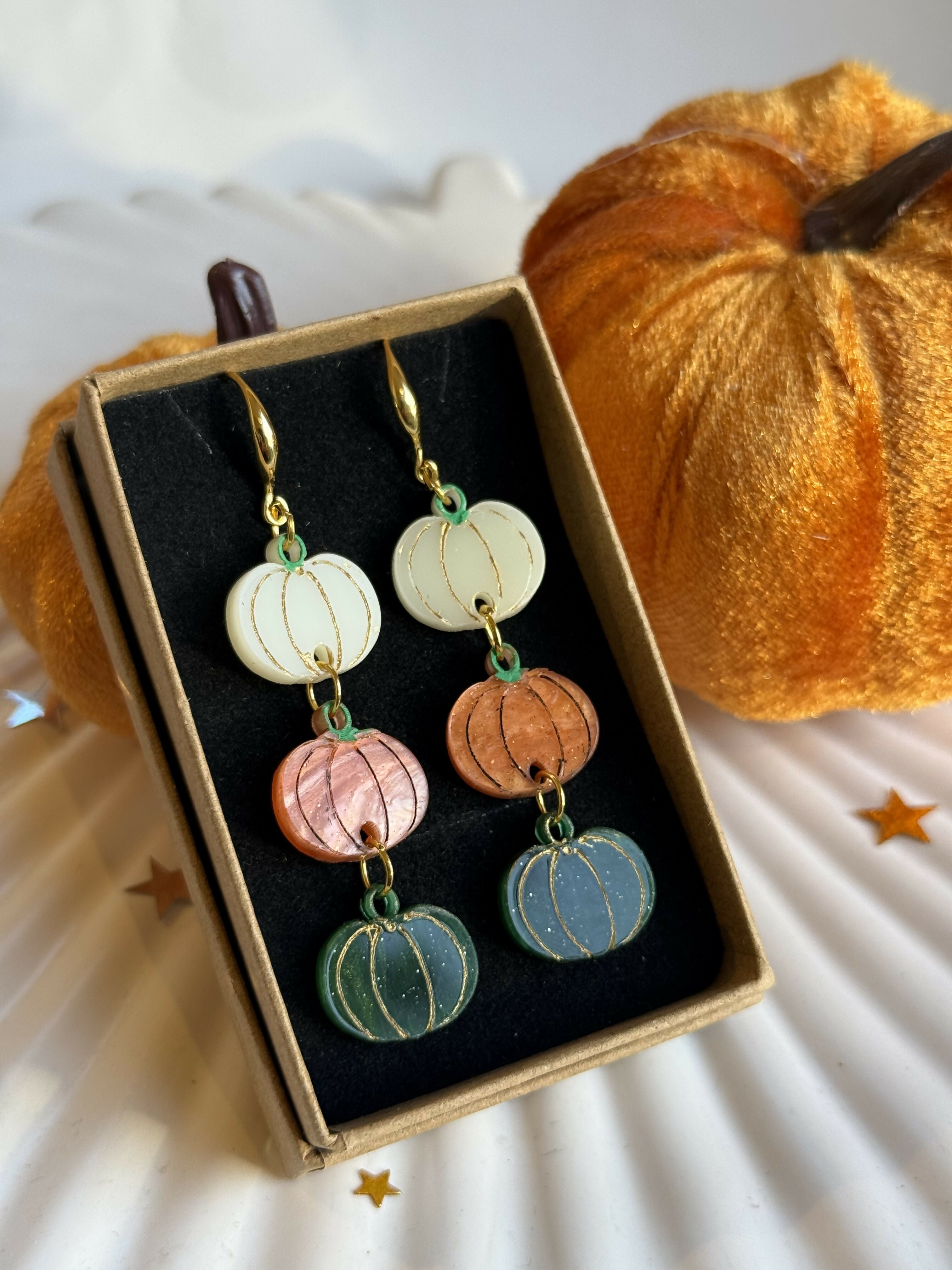Triple Pumpkin Dangly earrings