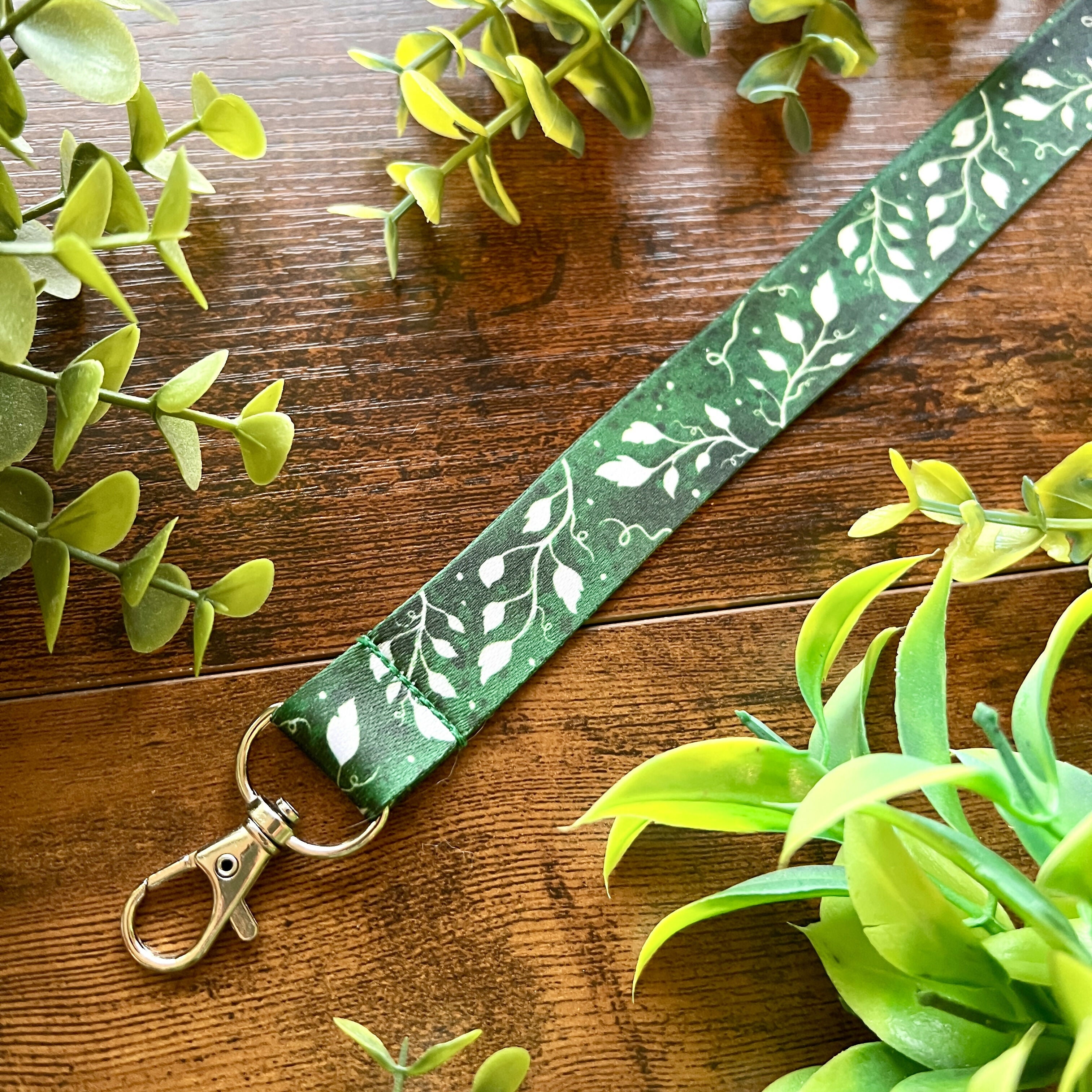 Emerald Leaves Lanyard