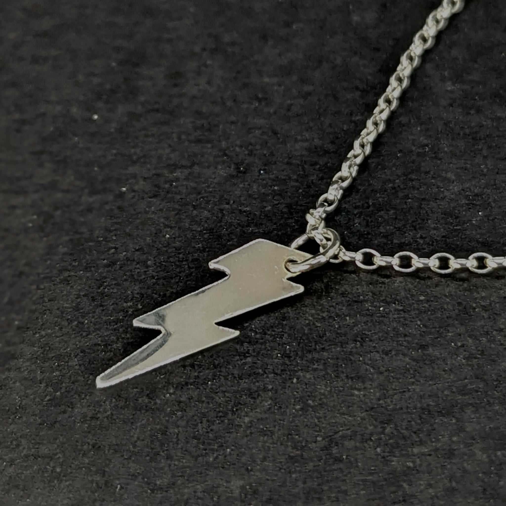 ‘Electra’ Sterling Silver Polished Lightning Pendant