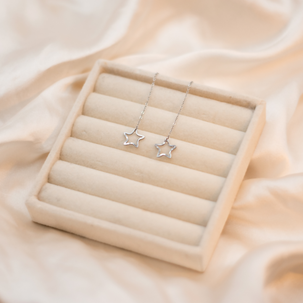 Hypoallergenic Hammered Stainless Steel Star Threaders