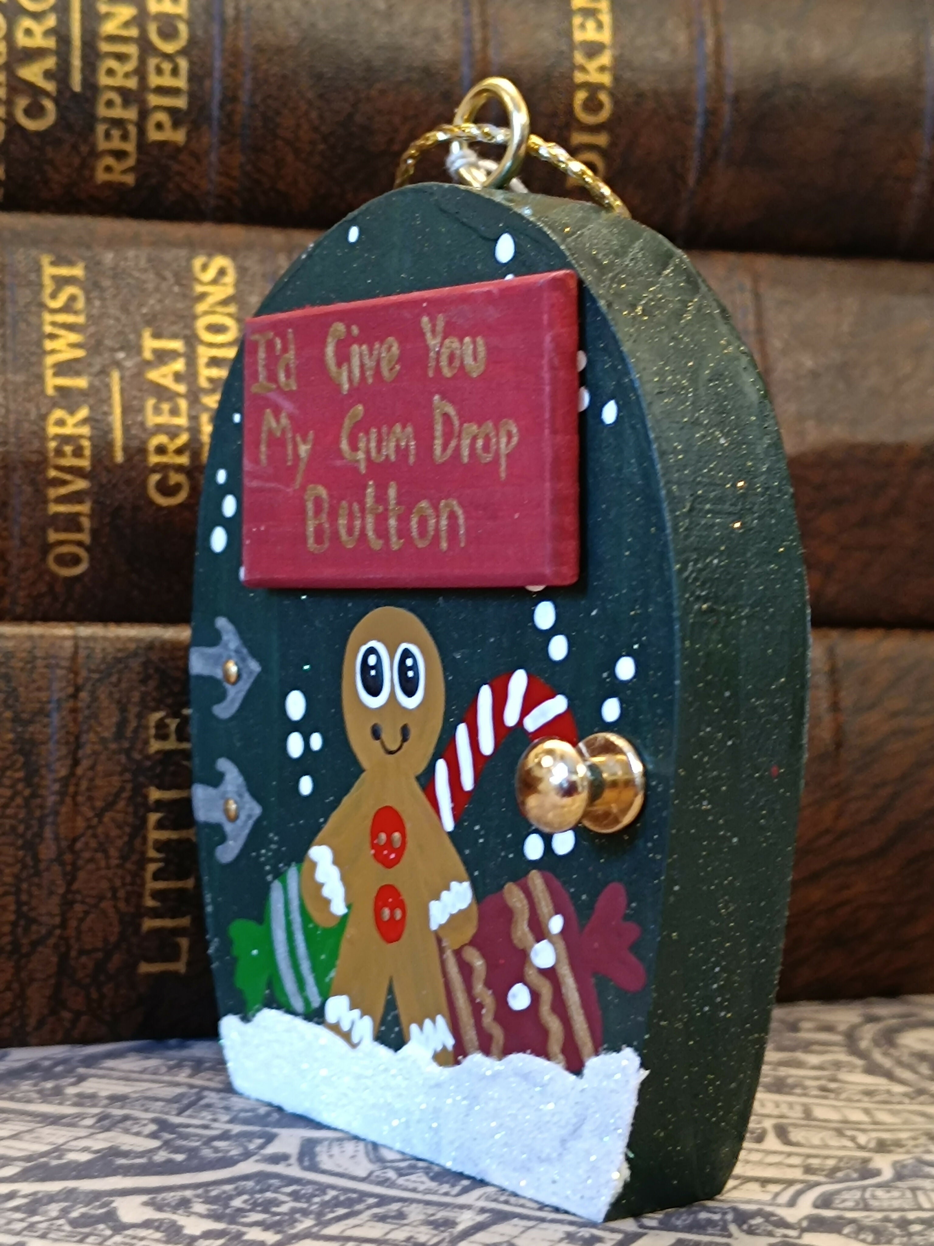 Handmade Wooden Gingerbread Man Door Ornament – "I'd Give You My Gum Drop Button" Cute Christmas Tree Decoration & Funny Holiday Gift