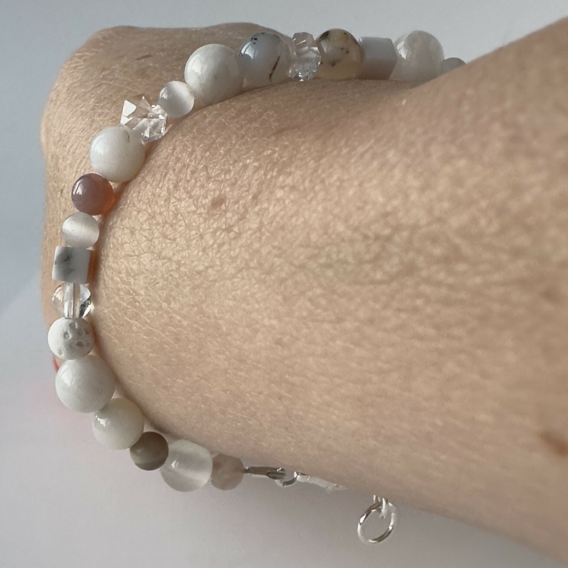 HEALING CRYSTAL & STERLING SILVER CROWN CHAKRA BRACELET WITH AROMATHERAPY BEADS
