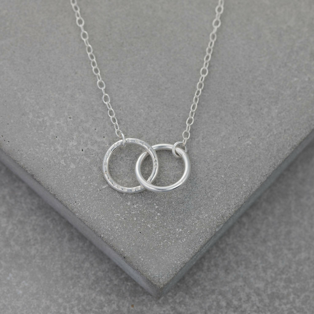 Linked Loops Necklace