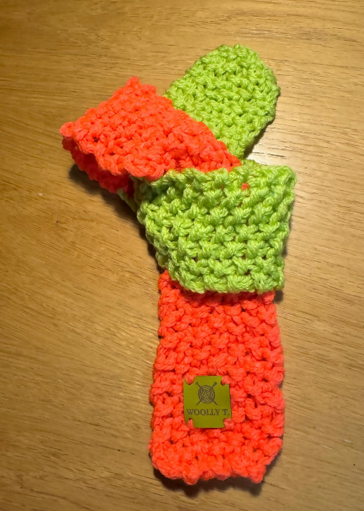 PET SCARF, FUN, BRIGHT PINK AND LIME- CAT OR SMALL DOG