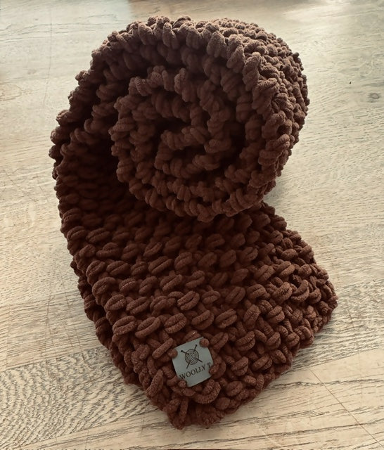 MID REGULAR LENGTH , PREMIUM CHENILLE - COSY LUX VELVET CHUNKY SCARF - CACAO COLOUR