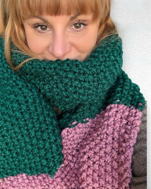 EXTRA LARGE CHUNKY 2-COLOUR SCARF - BOTTLE GREEN & MAUVE