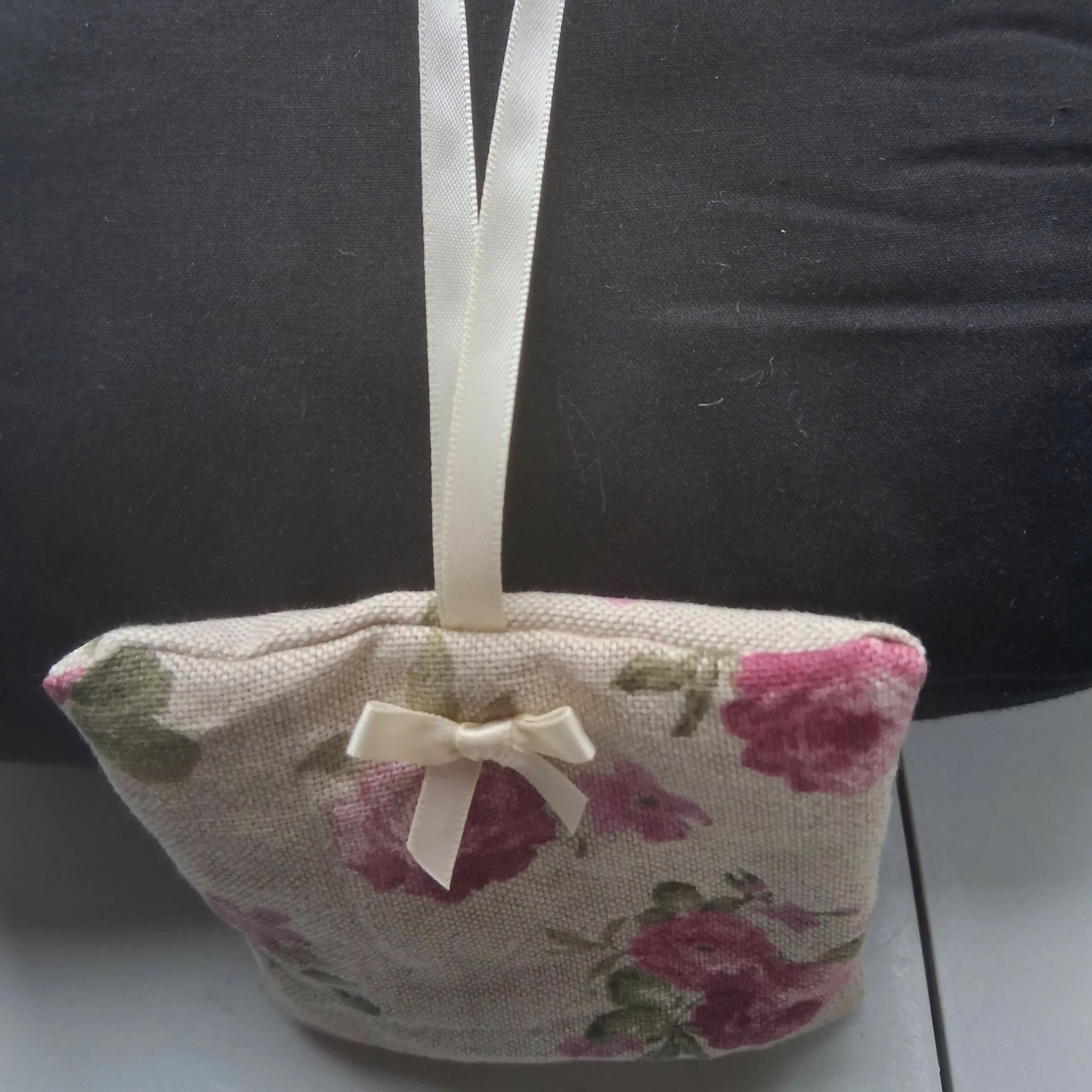 Handmade Cotton Rich Linen Lavender Sachet