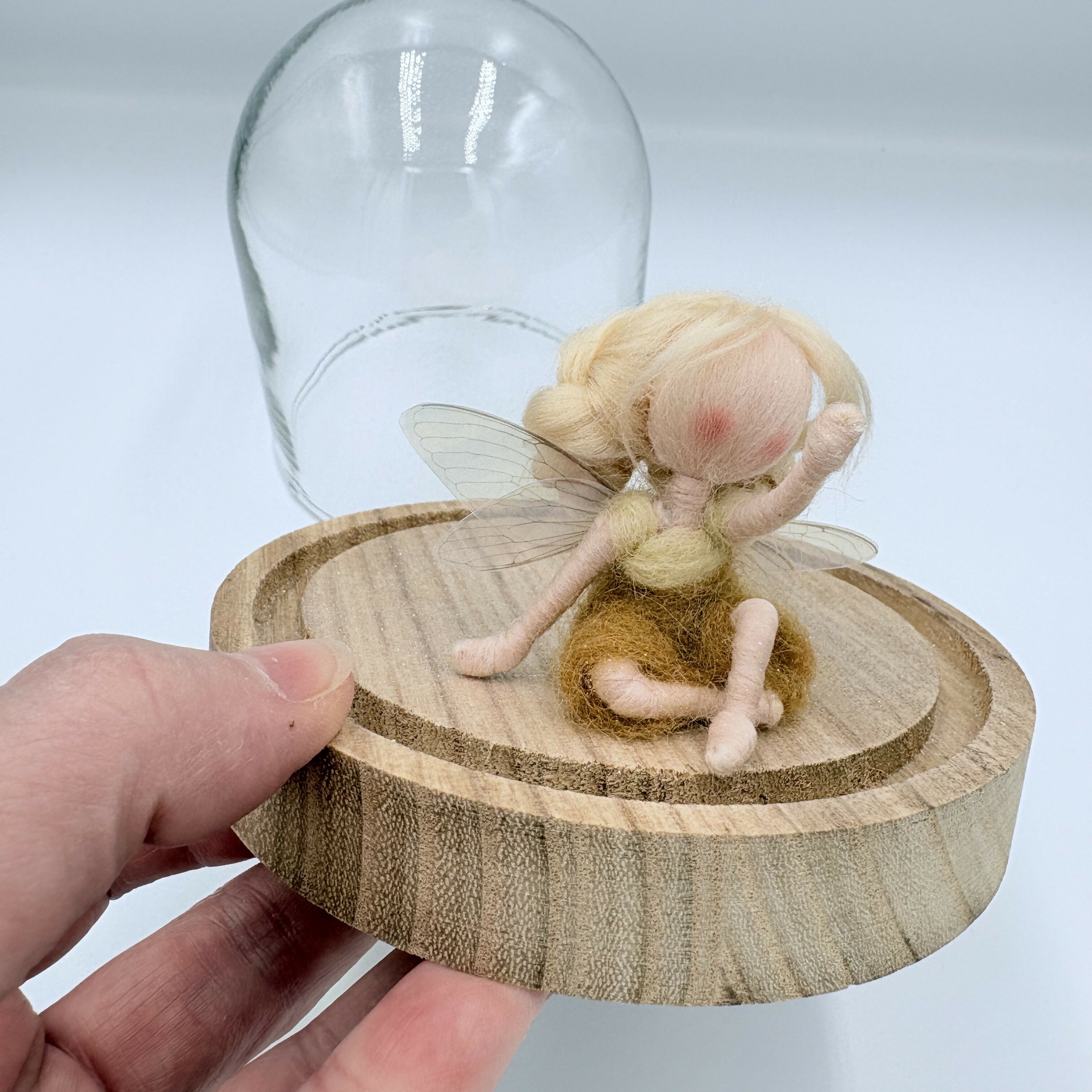 Dome - fairy sitting