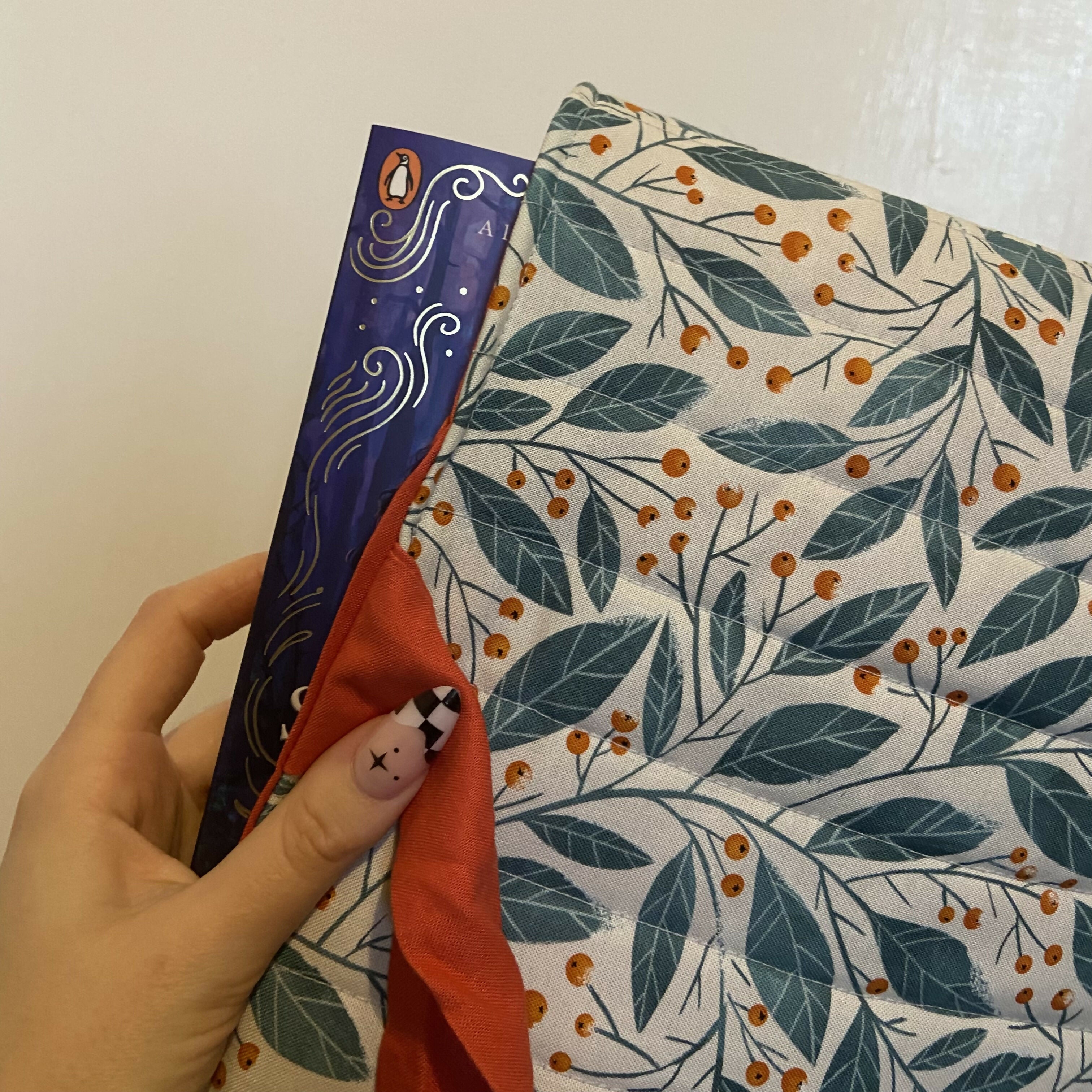 Cream Festive Berry Design Book Pouch