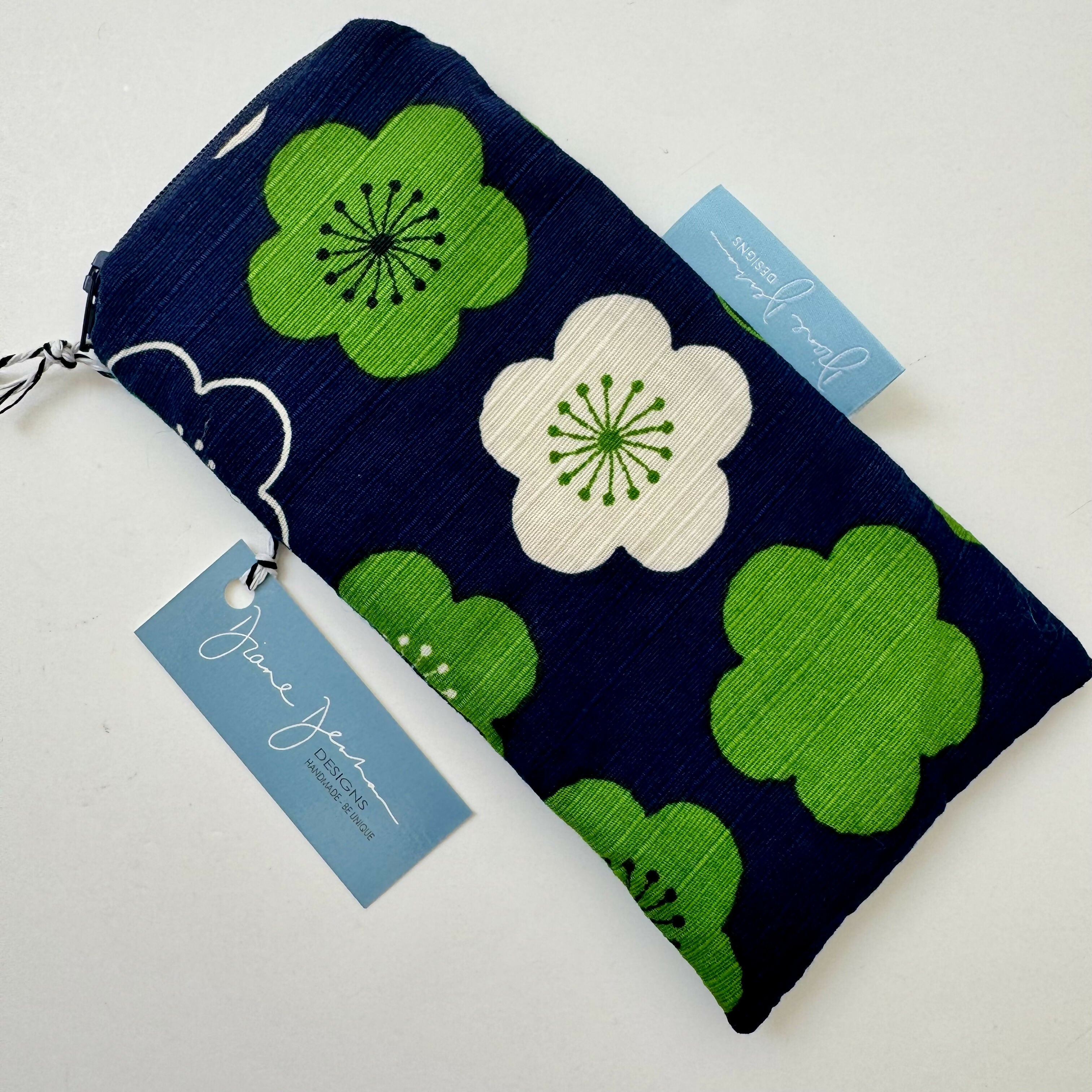 Glasses Case - Green Retro Flower