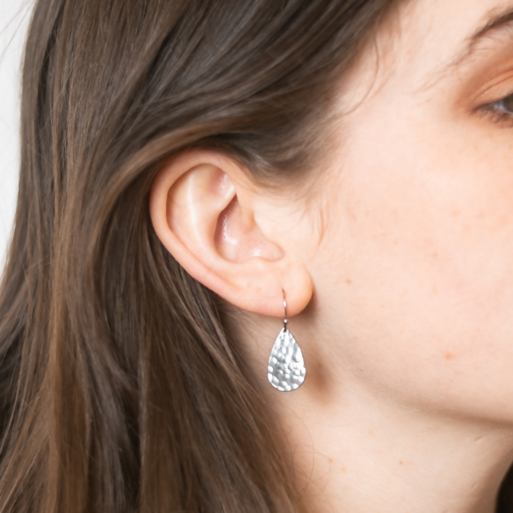 Hammered Hypoallergenic Teardrop Stainless Steel
