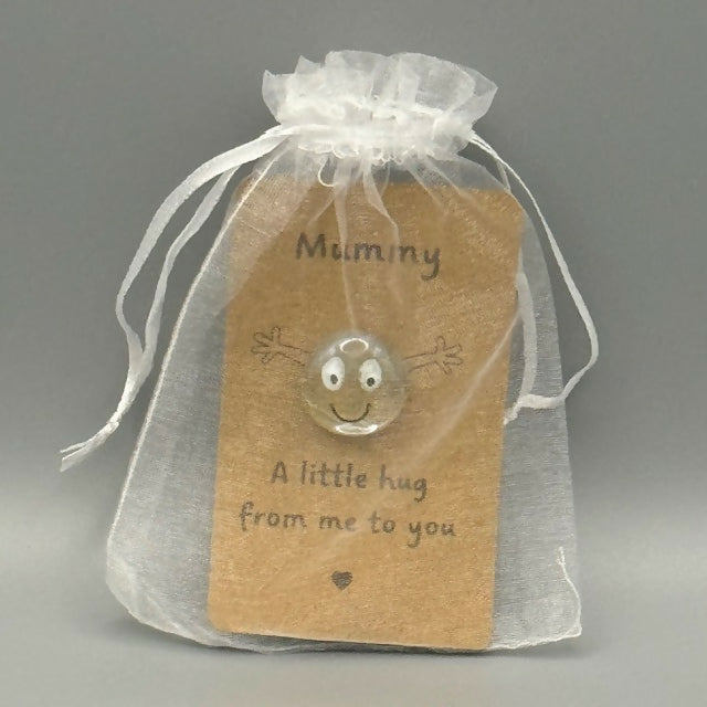 Pebble Hug Mummy gift card