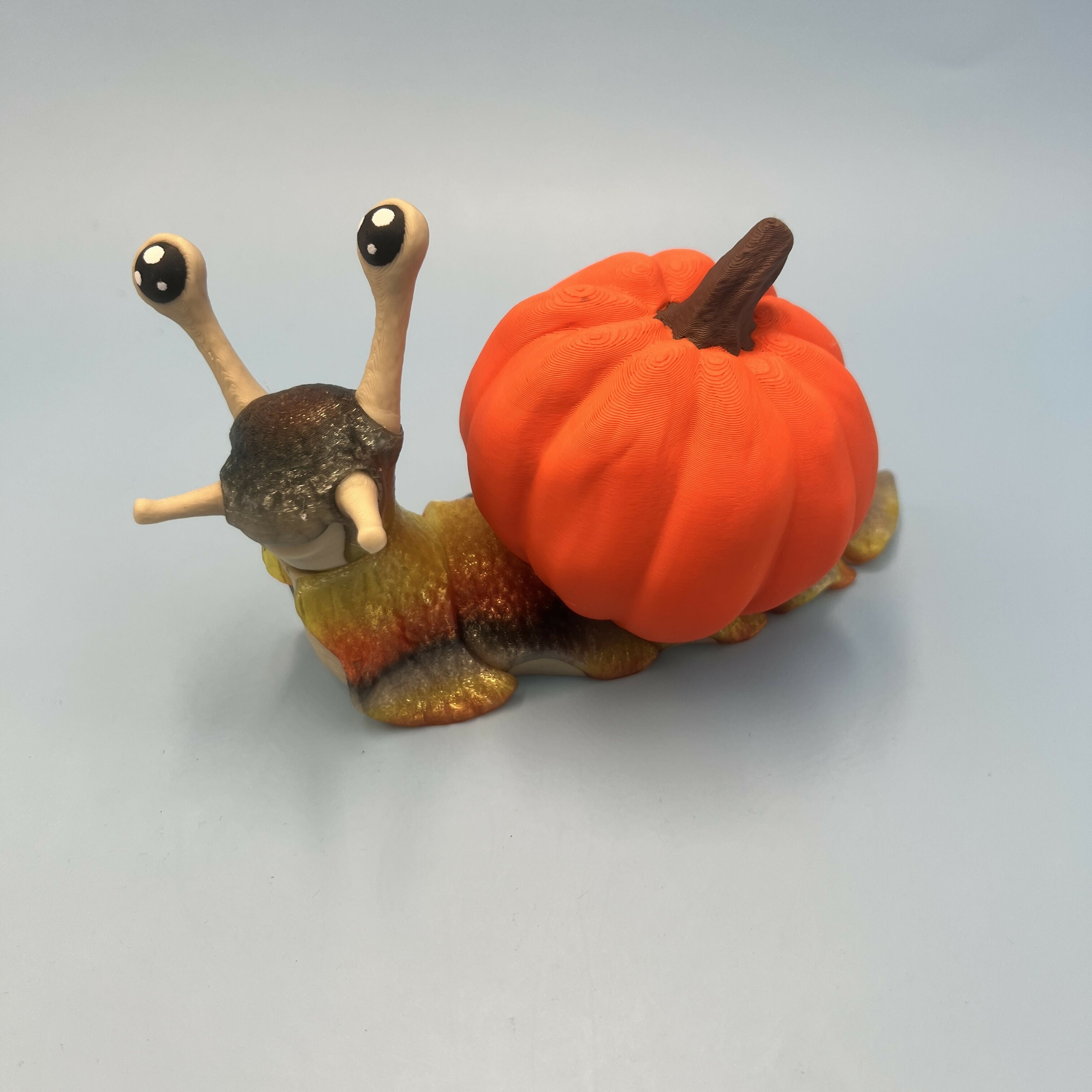 3D Printed LARGE: Articulated Sensory Fidget Animal friend Halloween Snails Pumpkin & Skull back