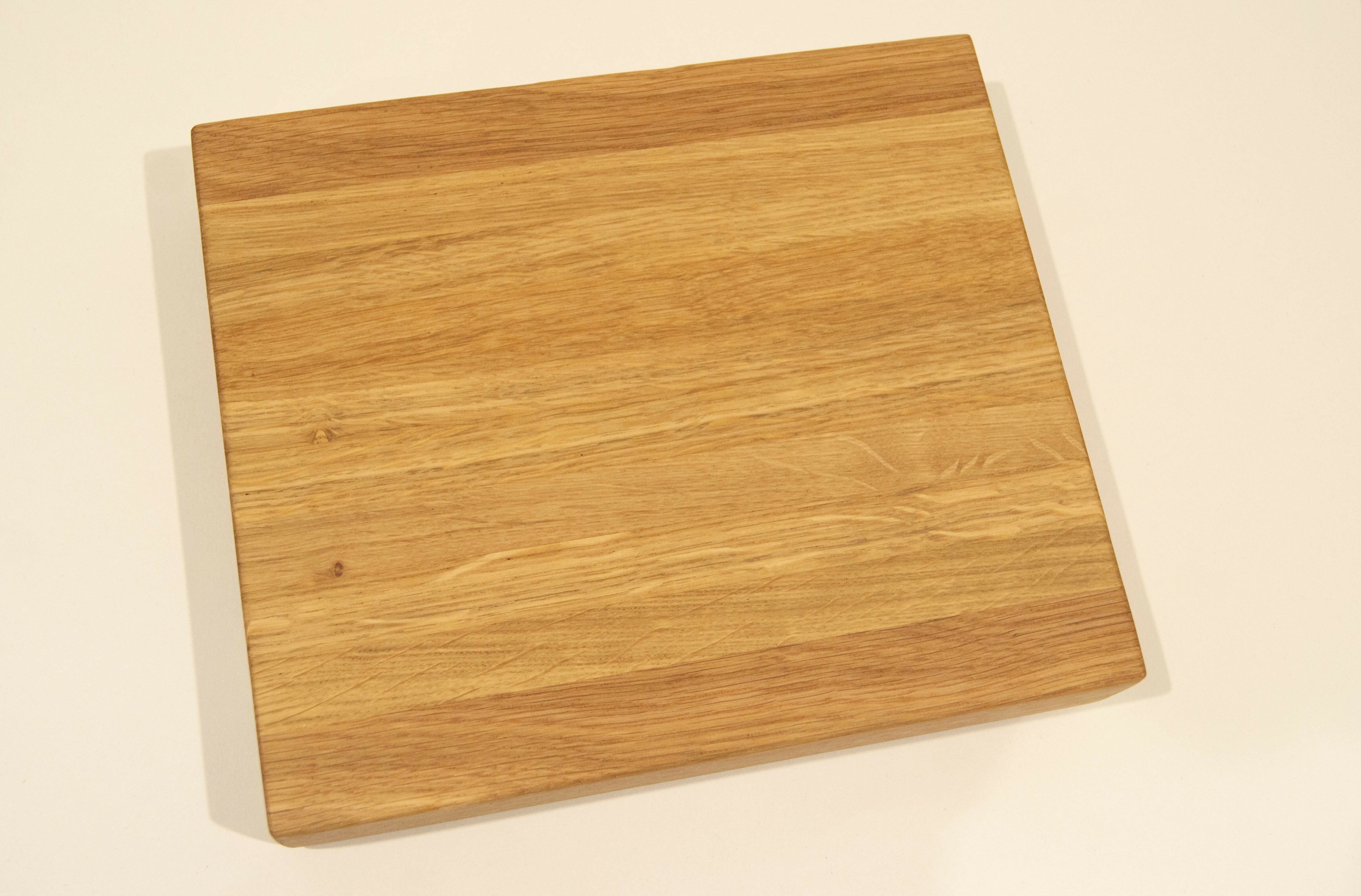 Small Edge-Grain Oak Chopping Board