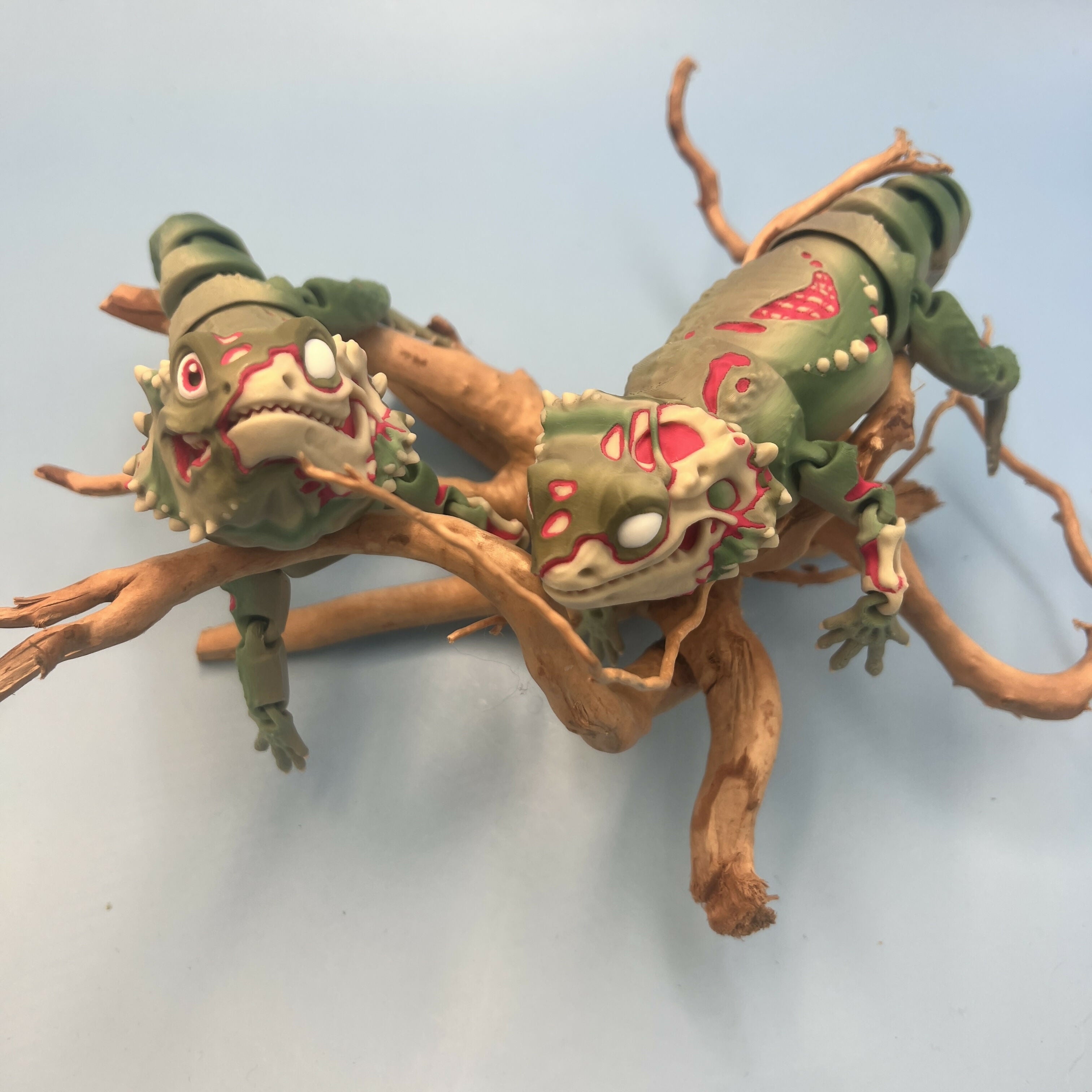 3D Printed LARGE: Articulated Sensory Fidget Animals friends Bearded Dragon & Zombie Dragon 25cm