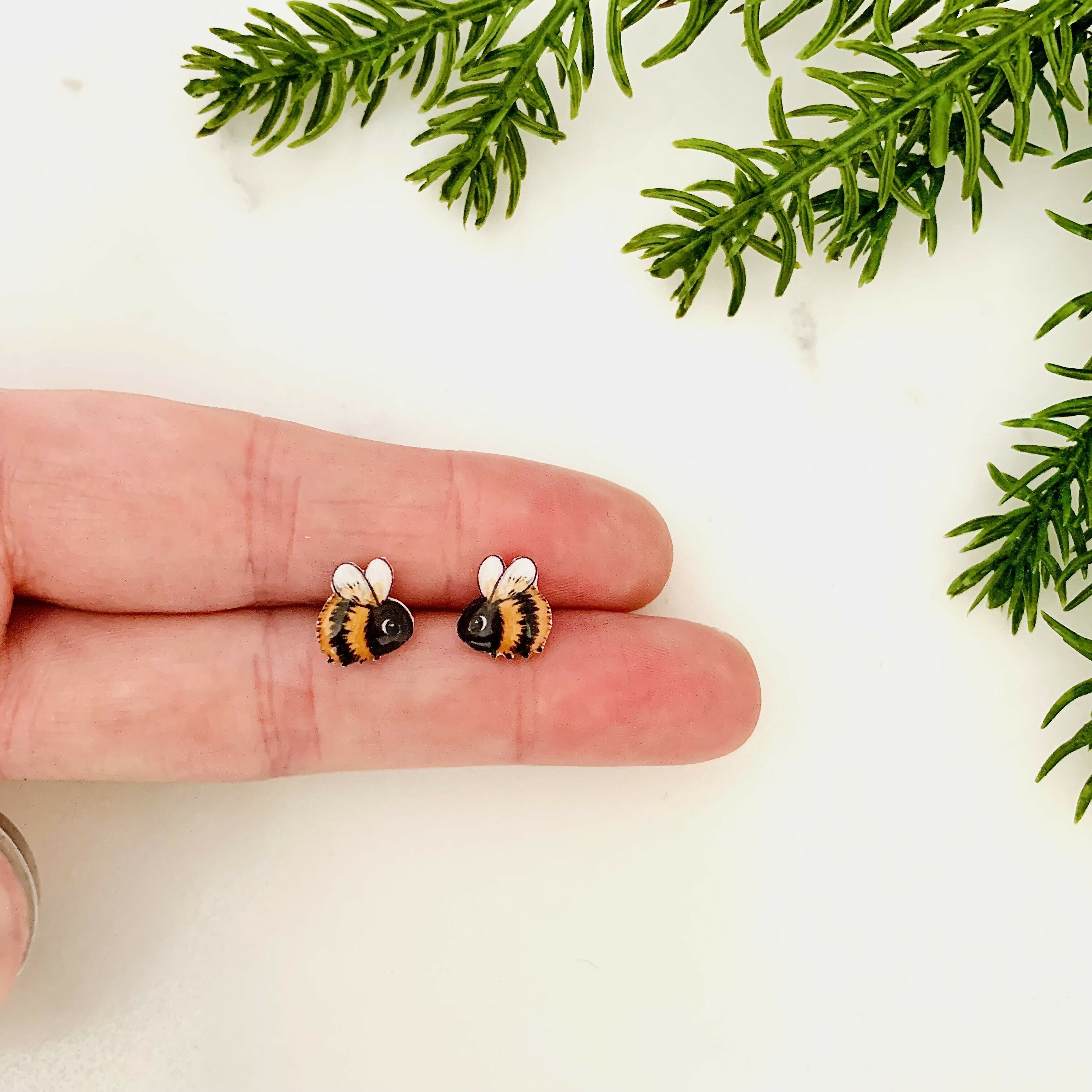 Bumble Bee Std Earrings