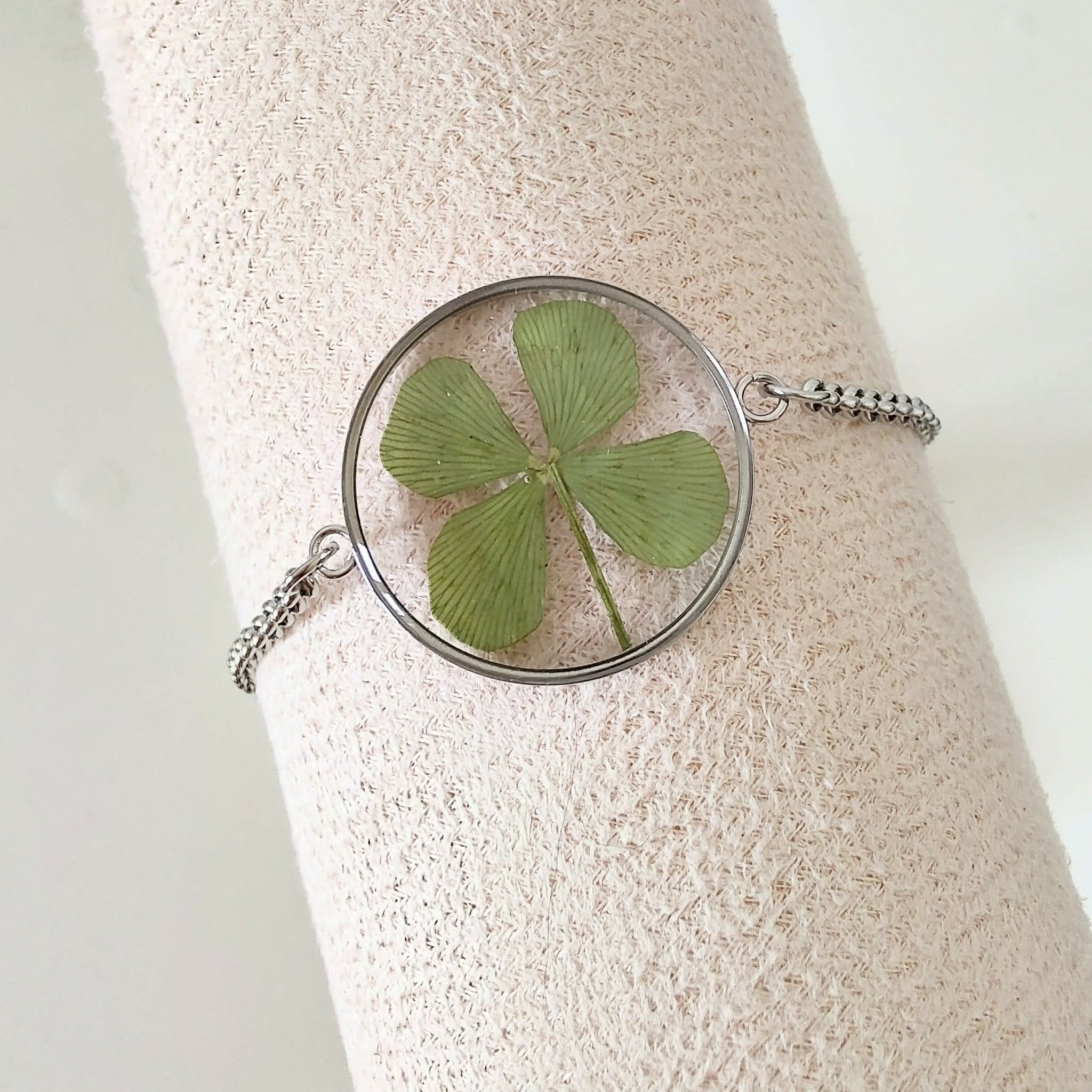Pressed Four Leaf Clover Bracelet Stainless Steel
