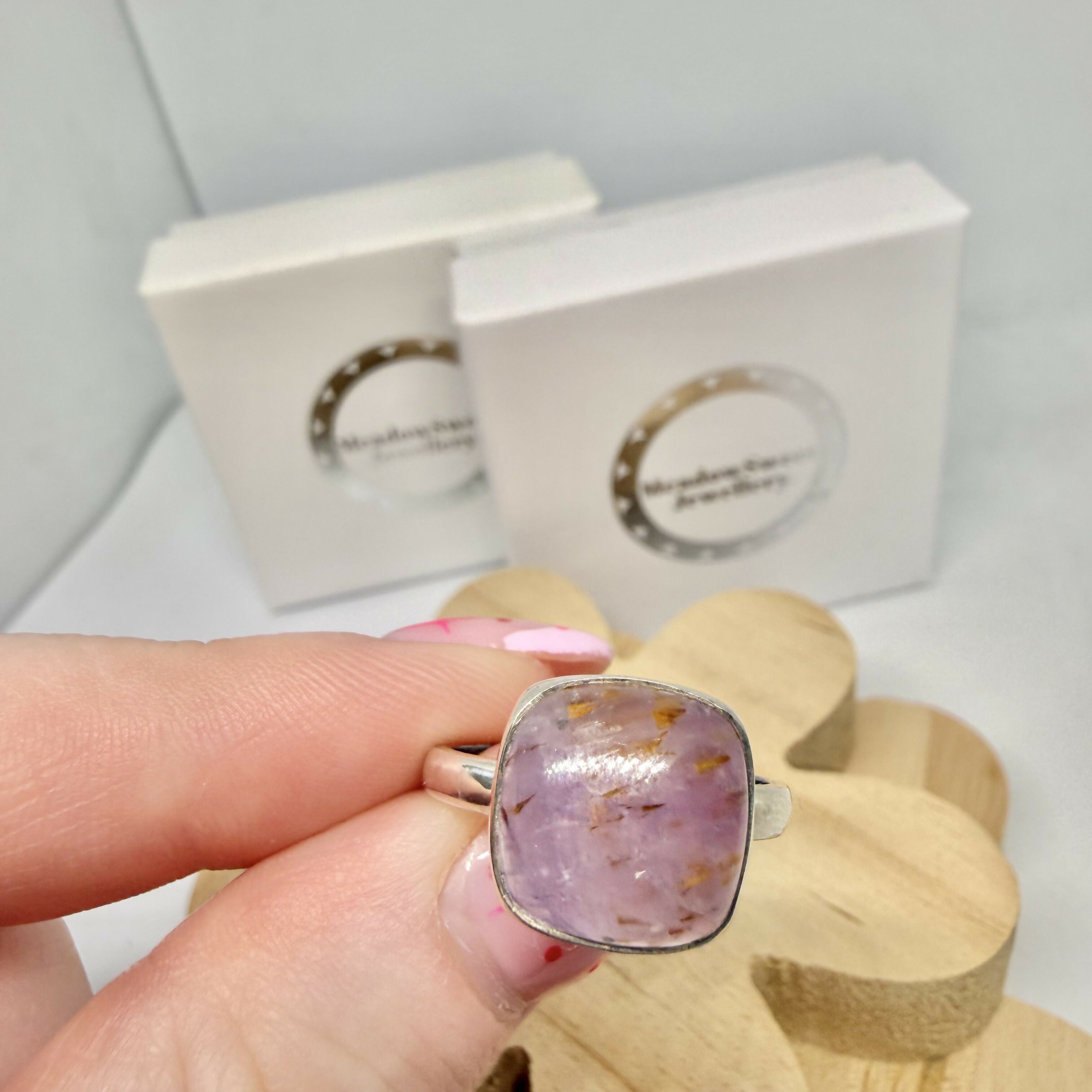 SUPER SEVEN SQUARE RING SIZE R 1/2