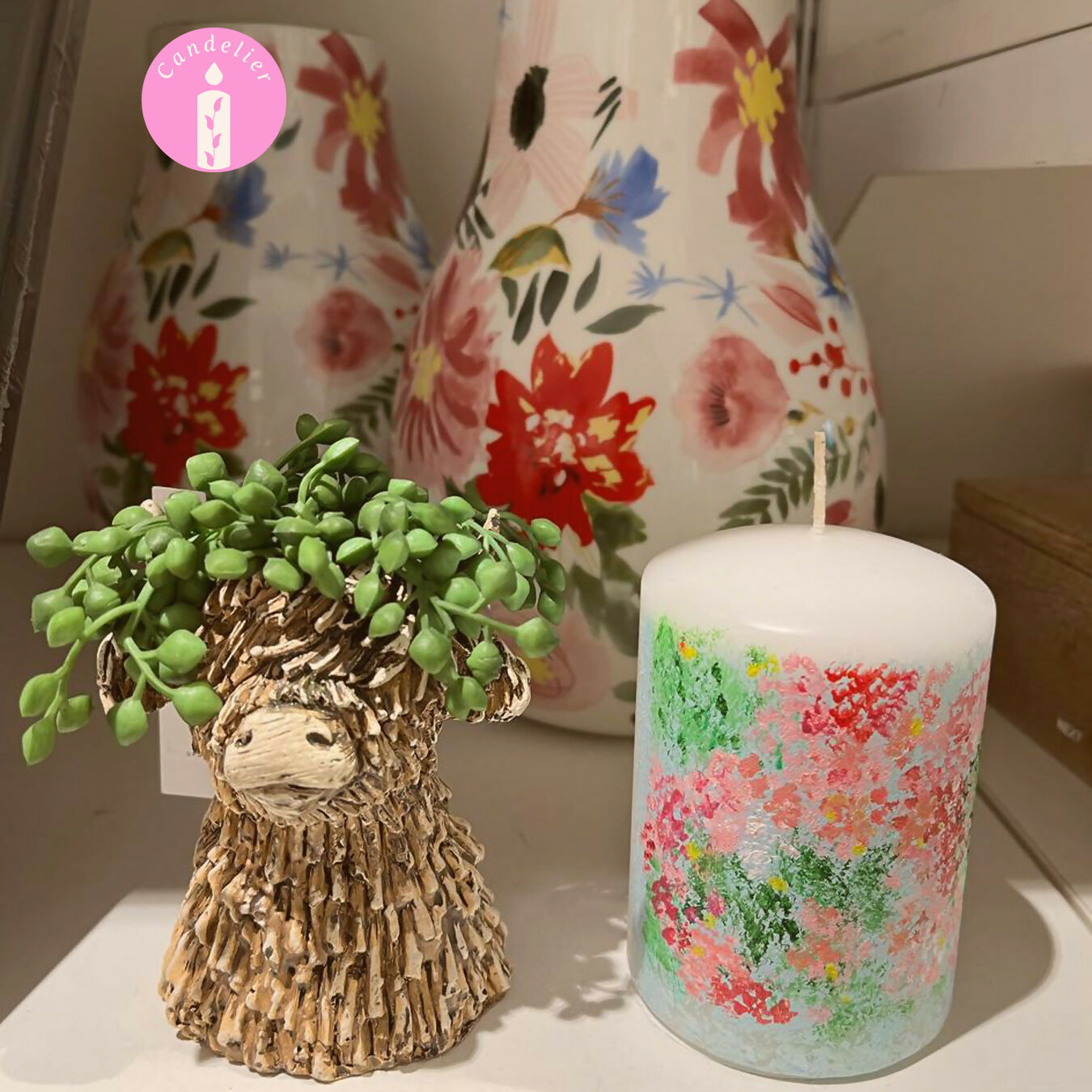 White Floral Candle,Garden Whispers