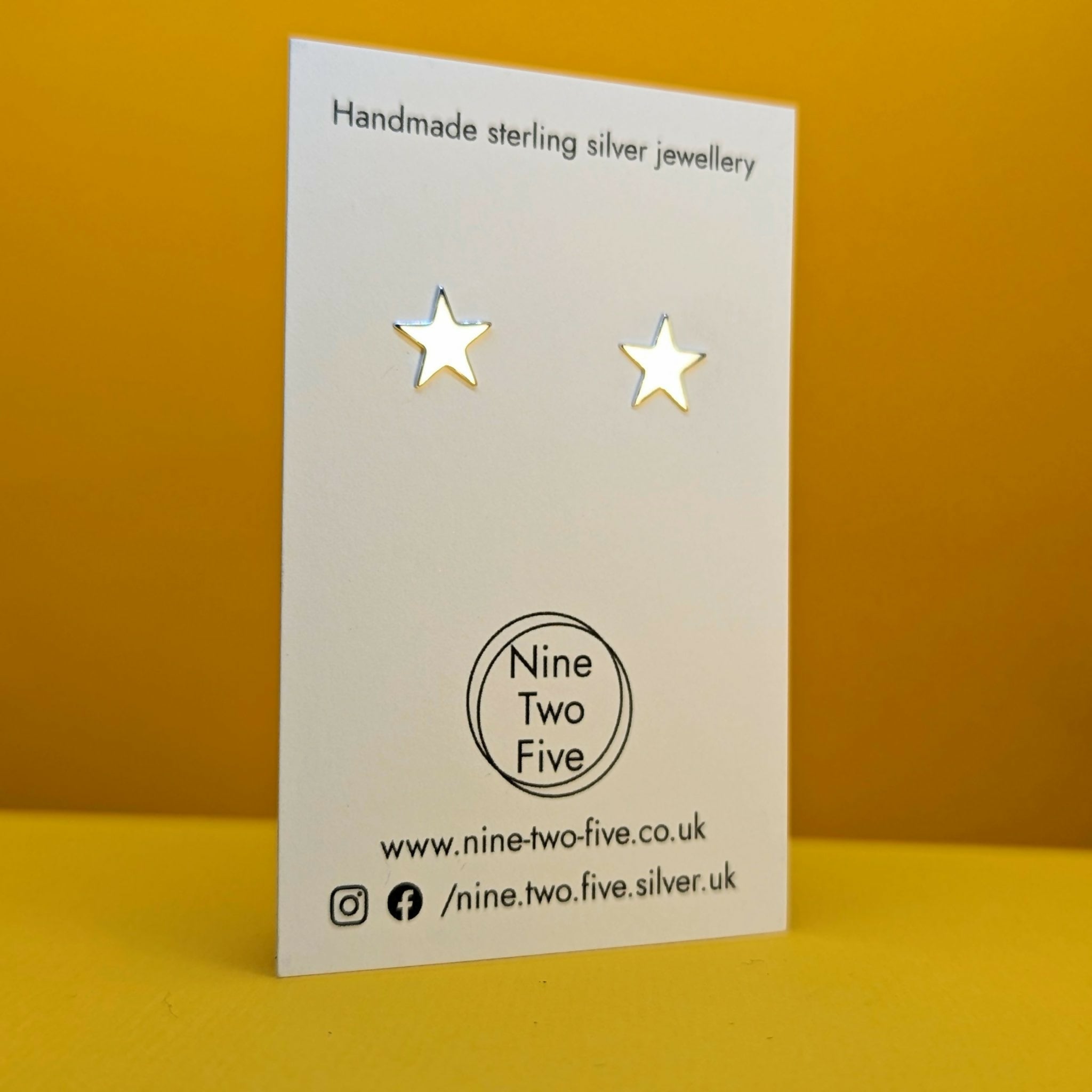 Fallen Star’ Sterling Silver Small Star Stud Earring