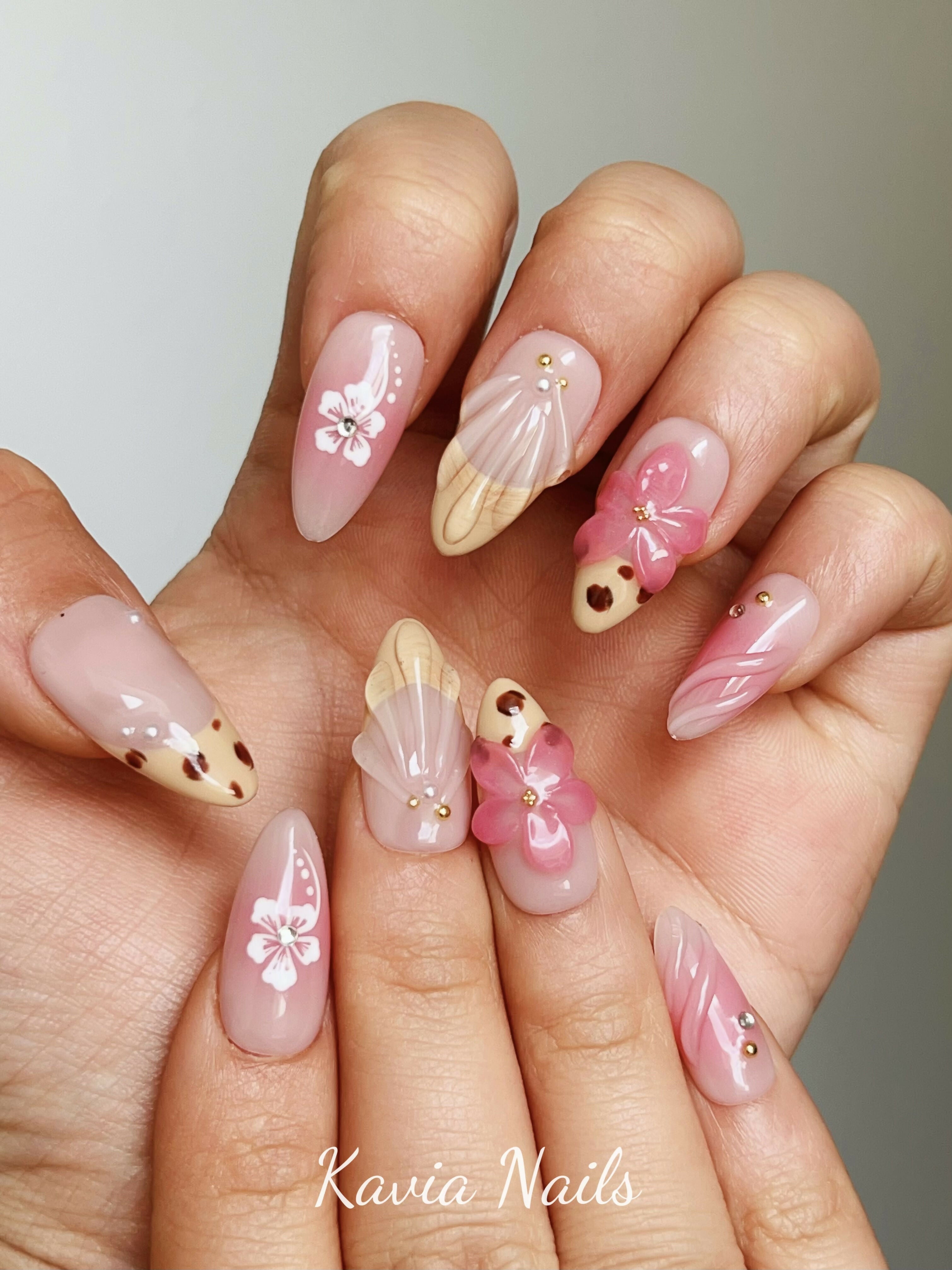 Beauty on the Beach - Handmade Press-on Nails