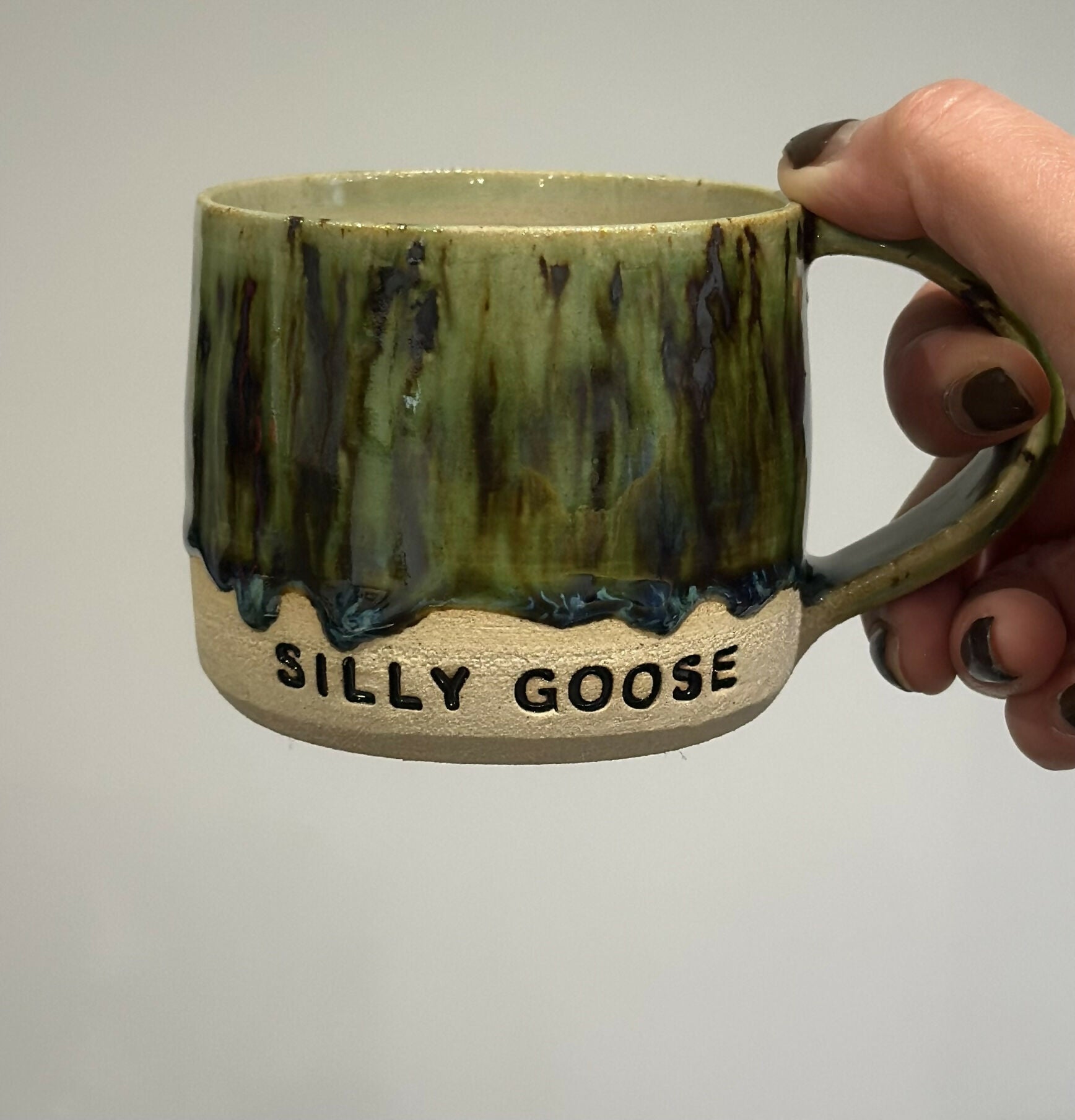 GREEN DRIPPY SILLY GOOSE MUG