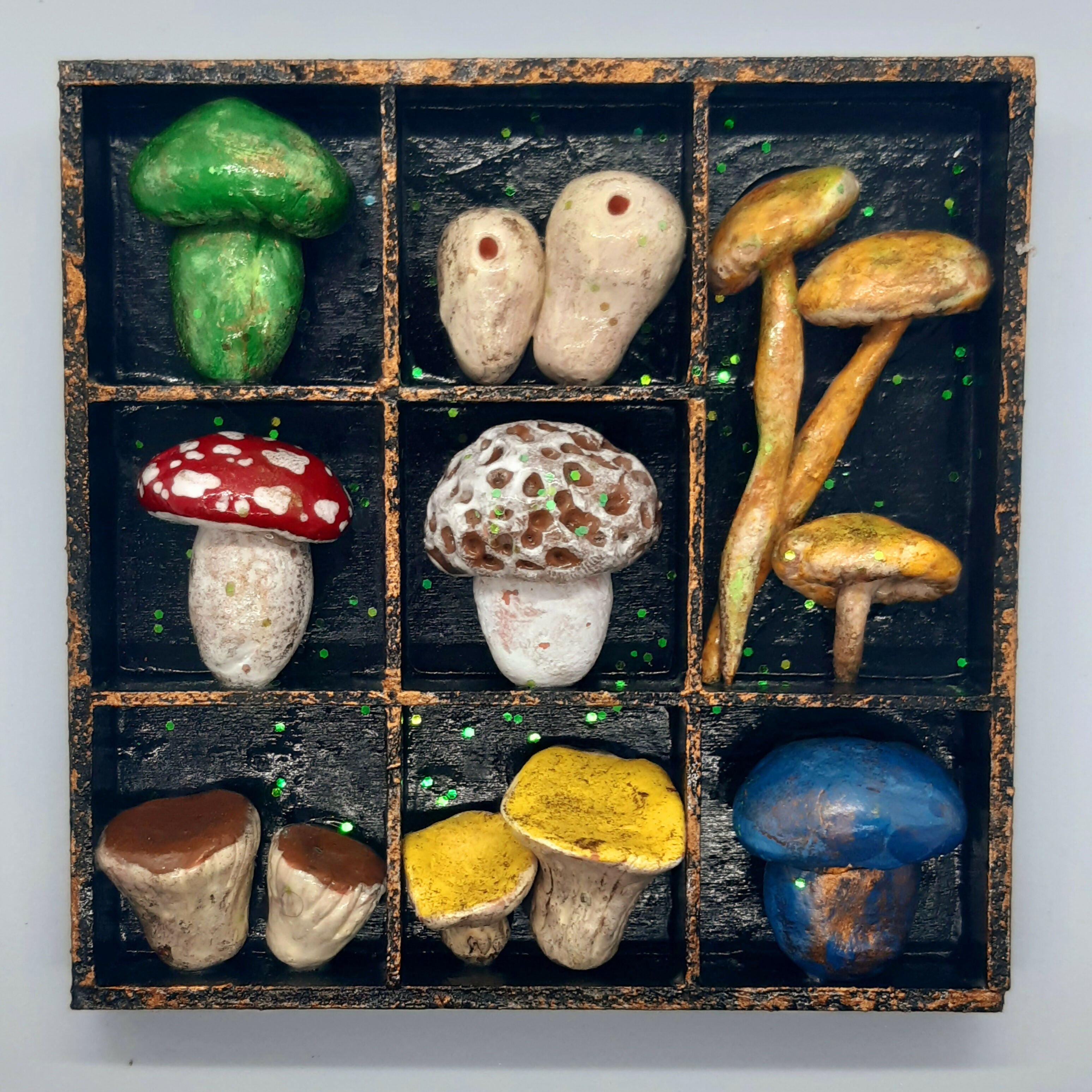 Clay Toadstool Small Wooden Black Painted Trinket Tray