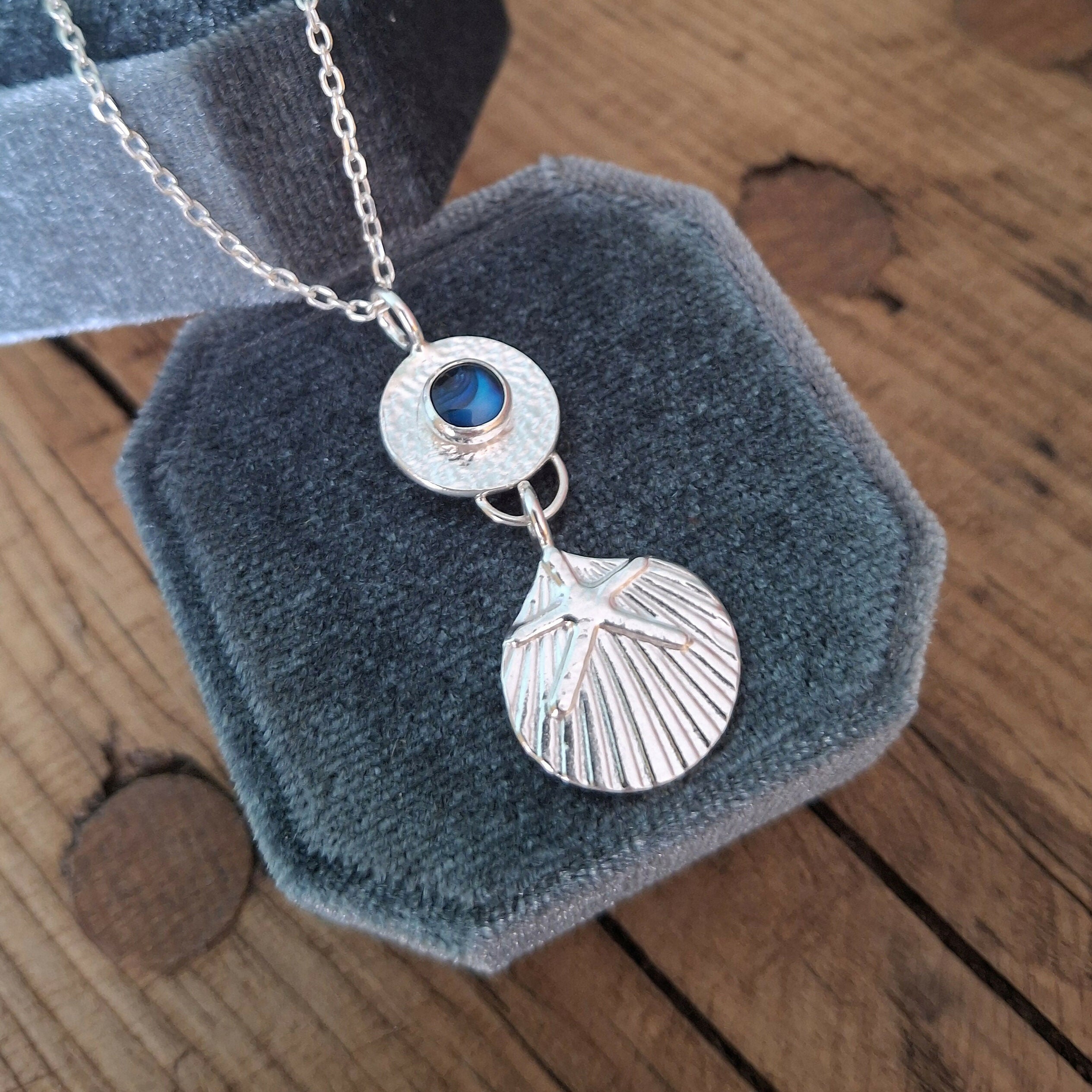 Handmade Seaside Shell Necklace With Abalone Stone