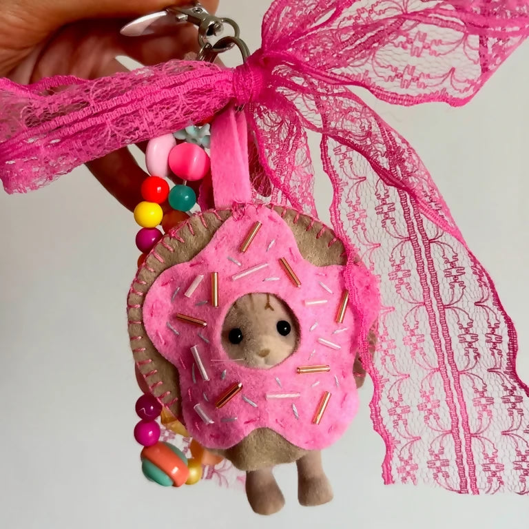 Doughnut Kitty Felt Keyring