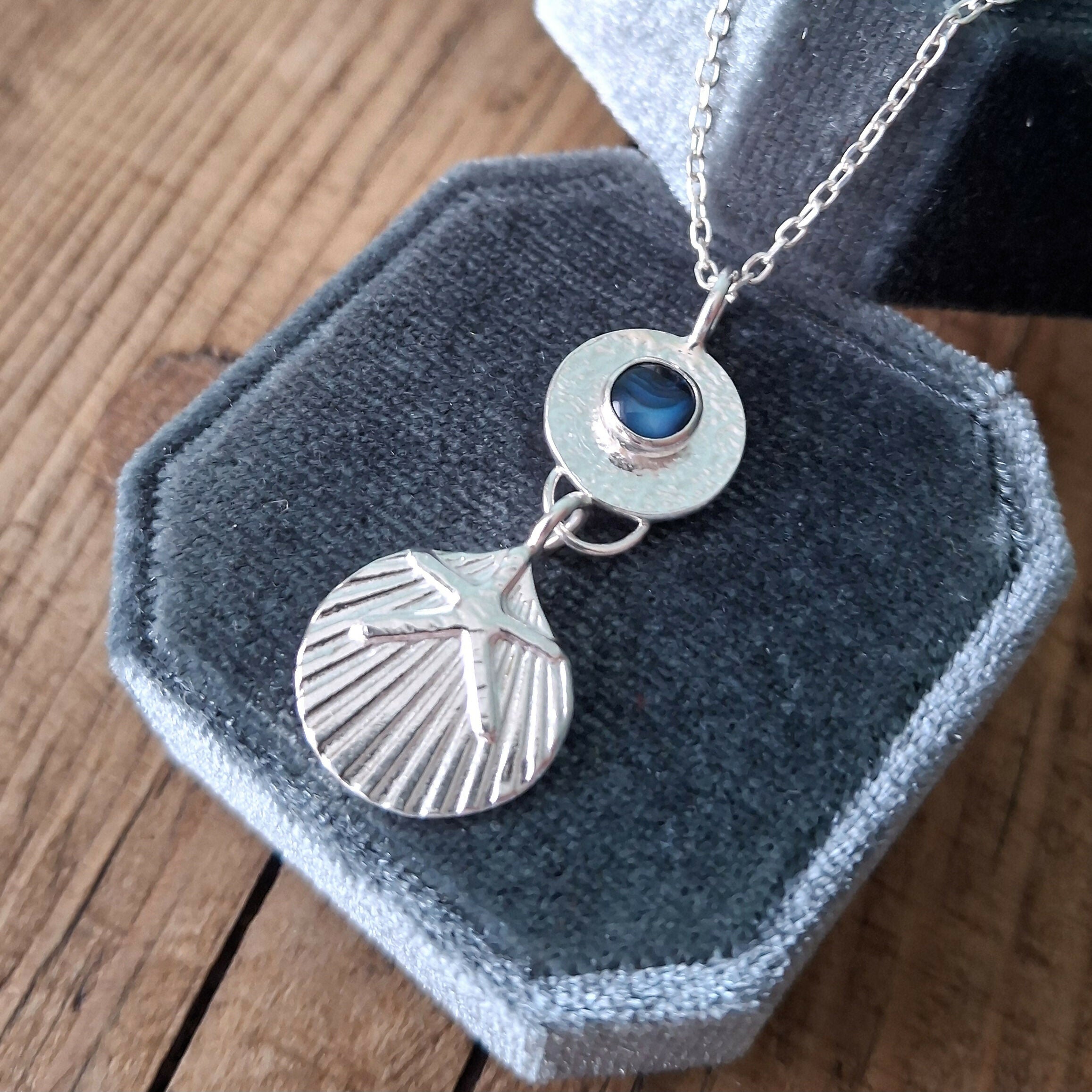 Handmade Seaside Shell Necklace With Abalone Stone