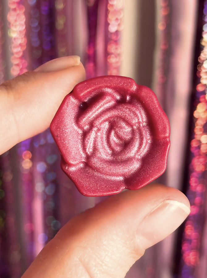 Kiss from a Rose - Damson Plum, Rose & Patchouli Fragranced Wax Melts