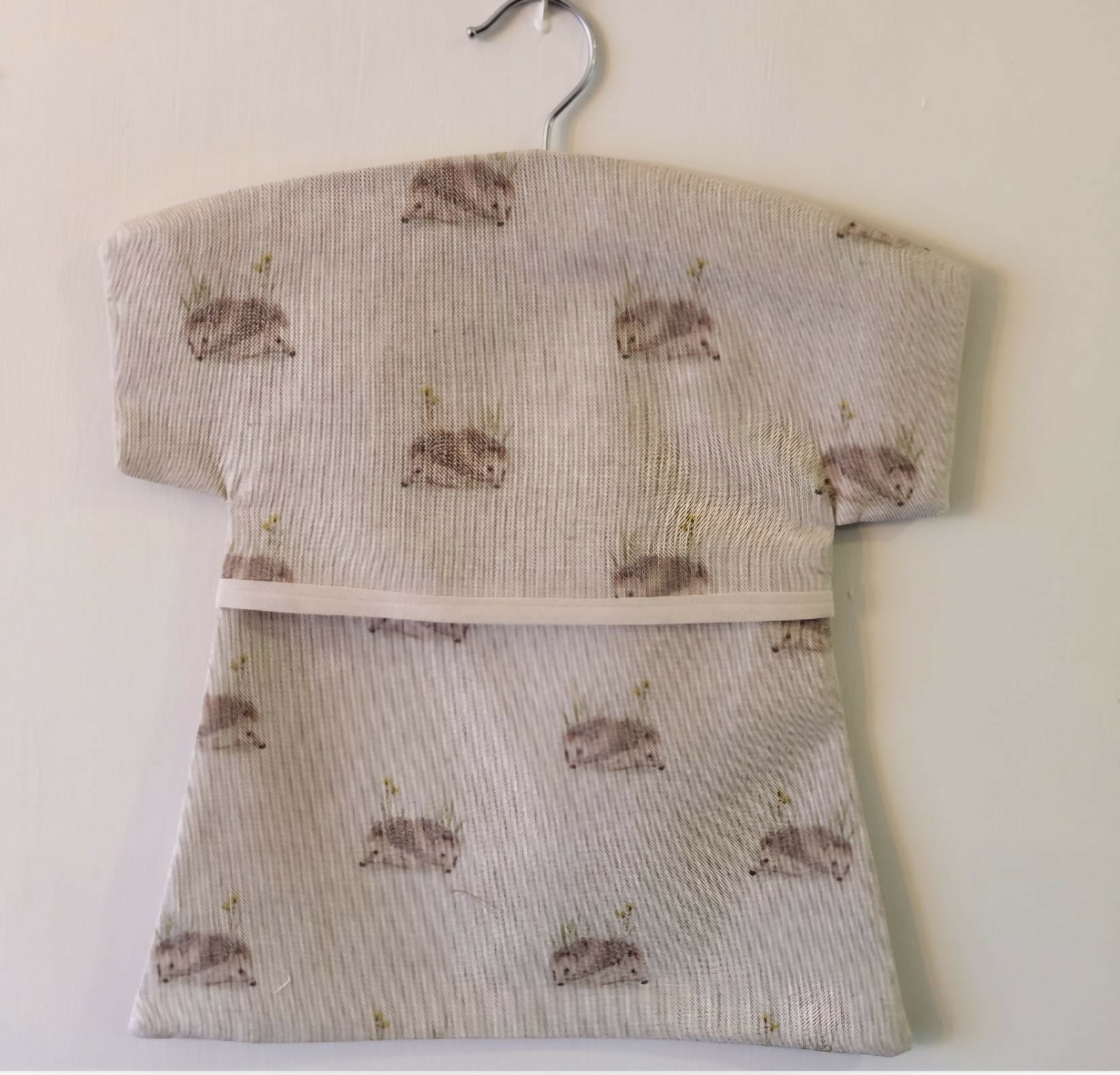 Beautiful handmade country inspired traditional peg bag in Hedgehog fabric with wooden hanger