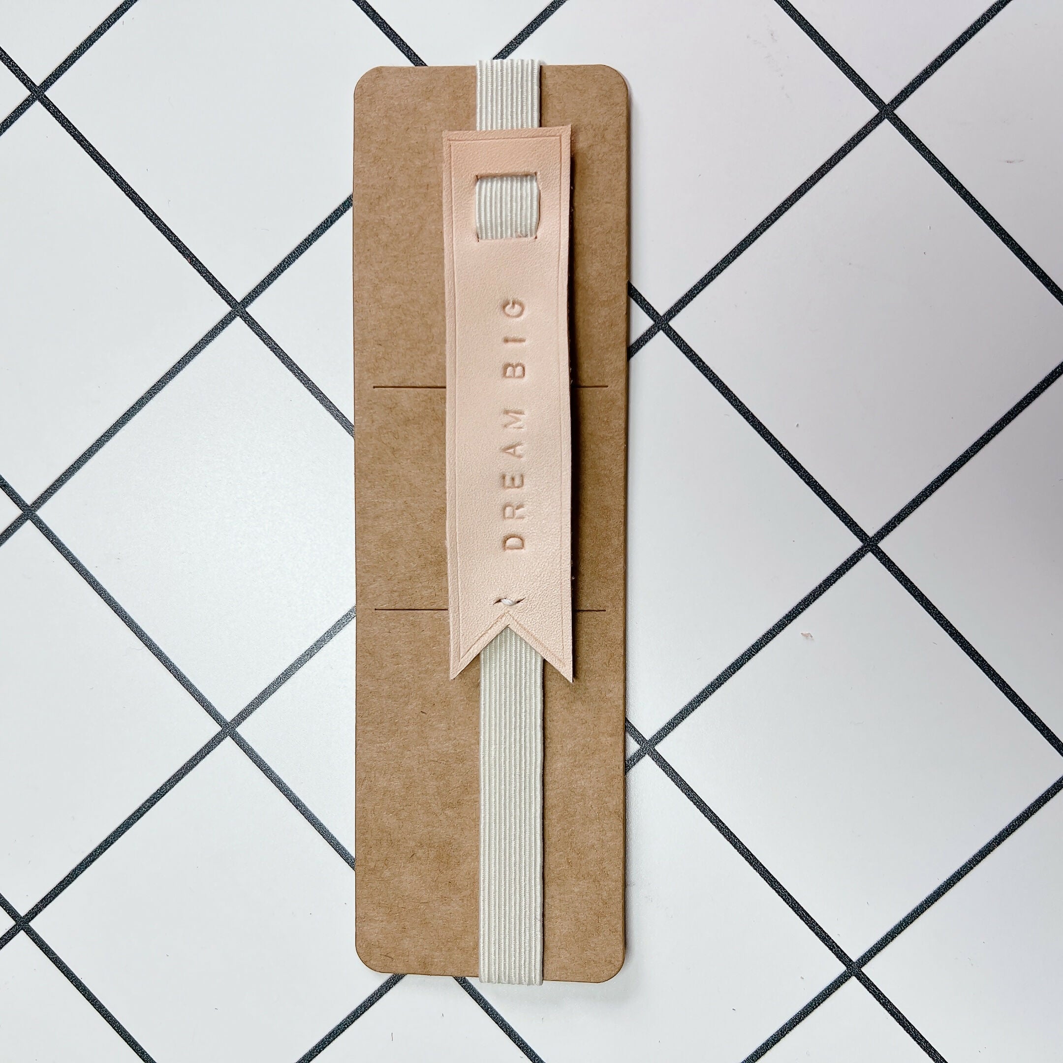 Rubber Strap Leather Elastic Bookmark - DREAM BIG