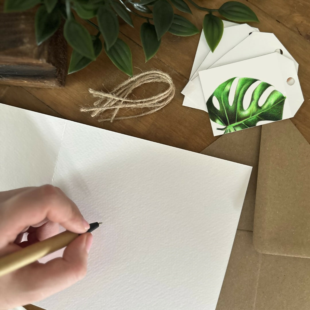 Monstera Leaf Gift Tags – Set of 4 Tags – Botanical Illustration – Plant Lover Gift – Handmade