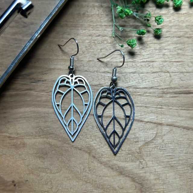 Silver Plated Cutout Leaf Earrings