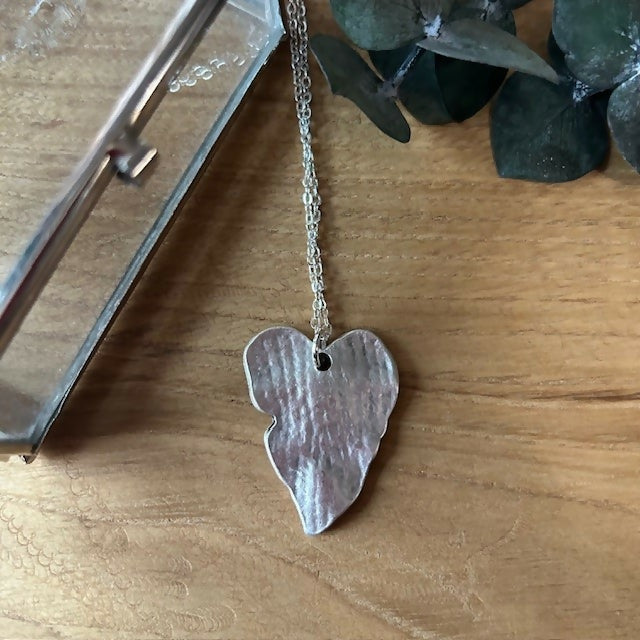 Antique Silver Plated Ivy Leaf Charm Necklace