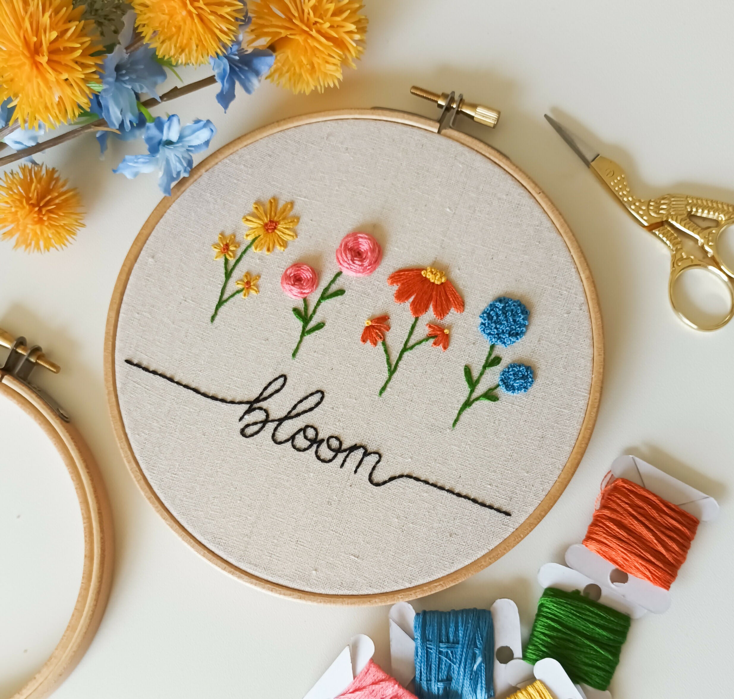 Preprinted Embroidery Pattern For Beginners - Bloom