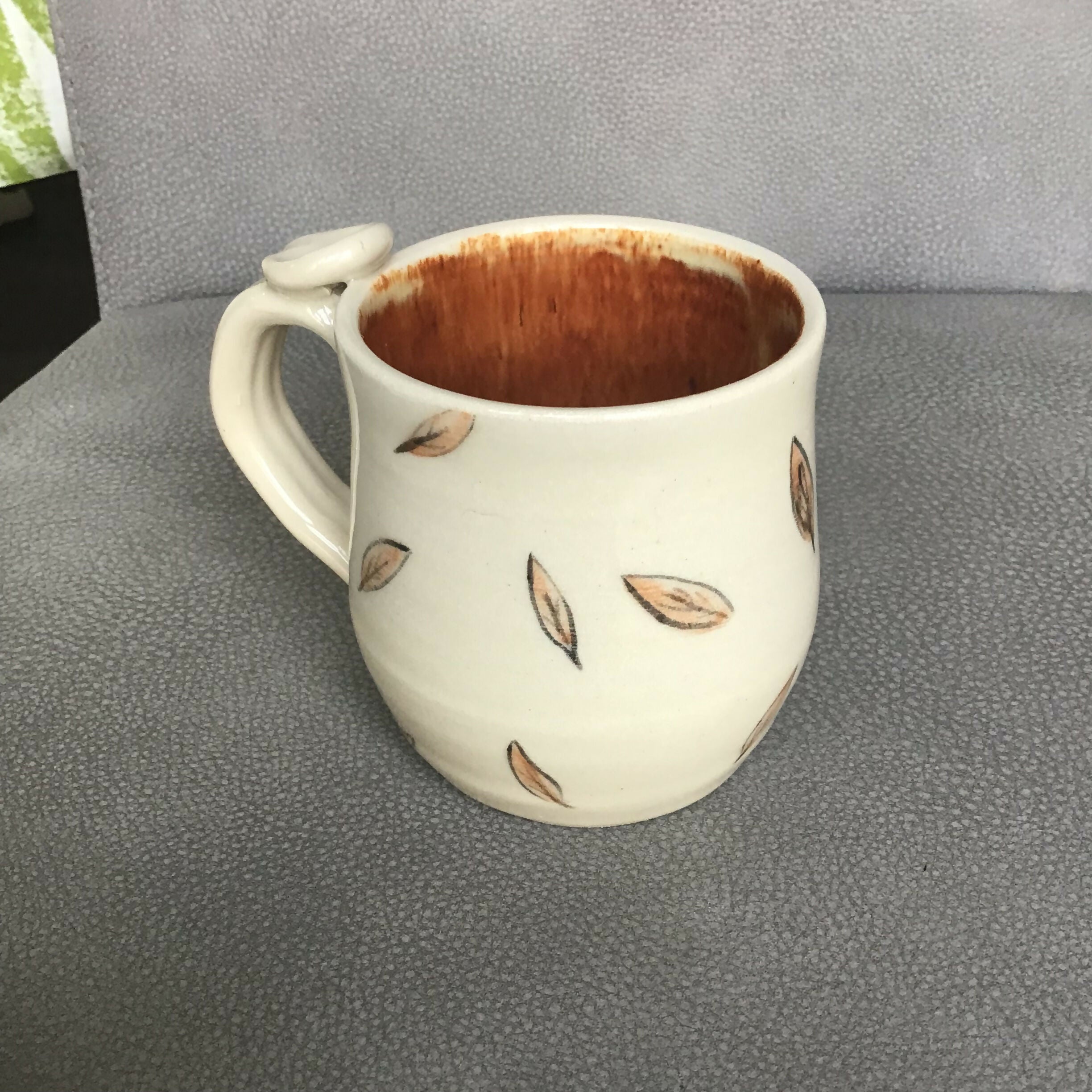 Hedgehog Leaf Mug