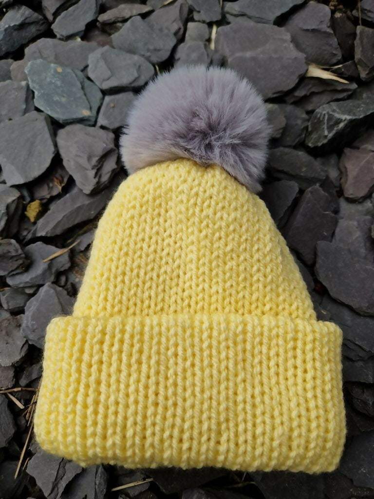Prem/Small Baby Bobble Hats