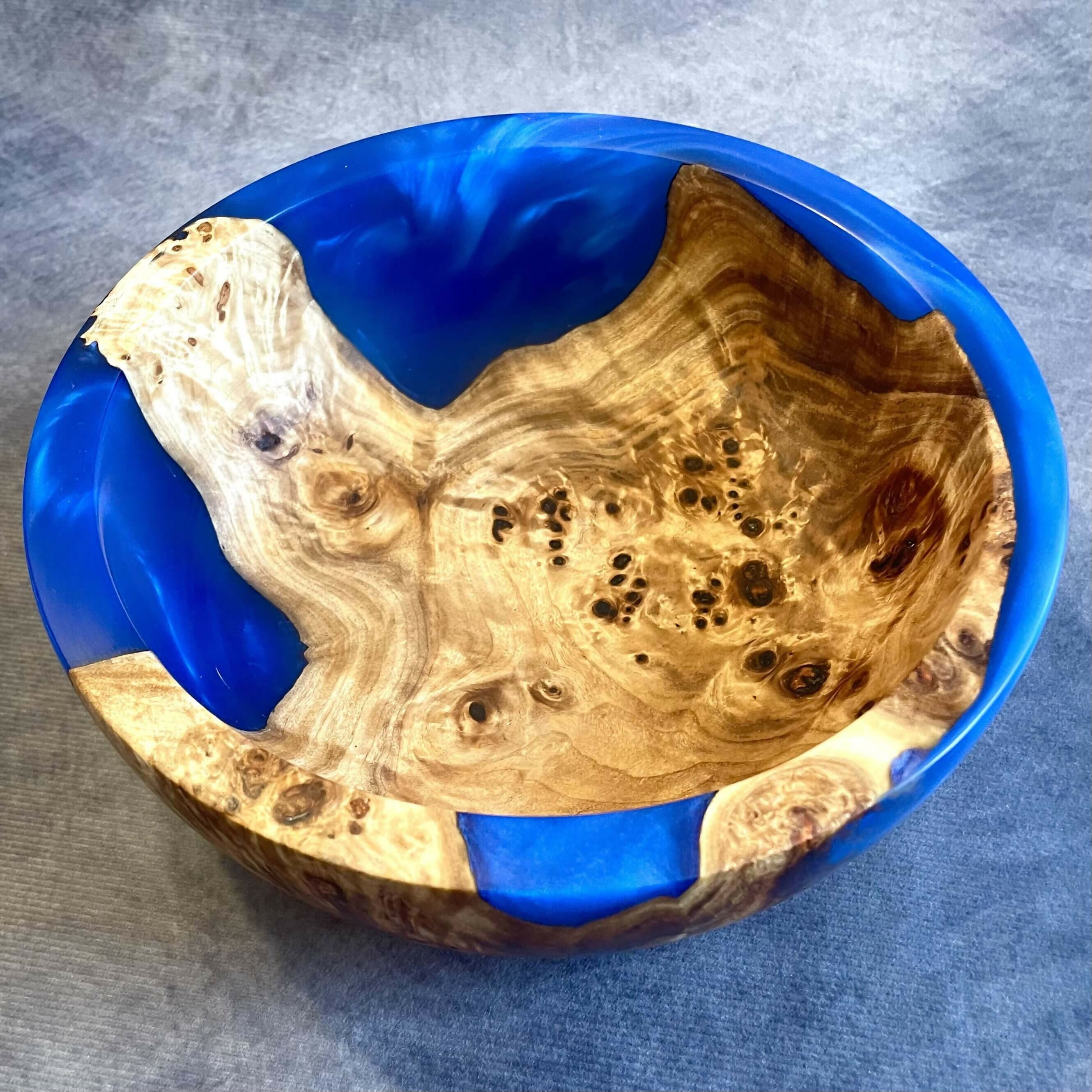 Mappa Burr and Cobalt Blue Resin Hybrid Bowl (195mm) | Handmade Wooden Gifts UK