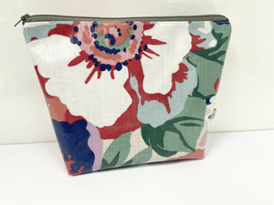 Toiletry Bag - Floral Oilcloth
