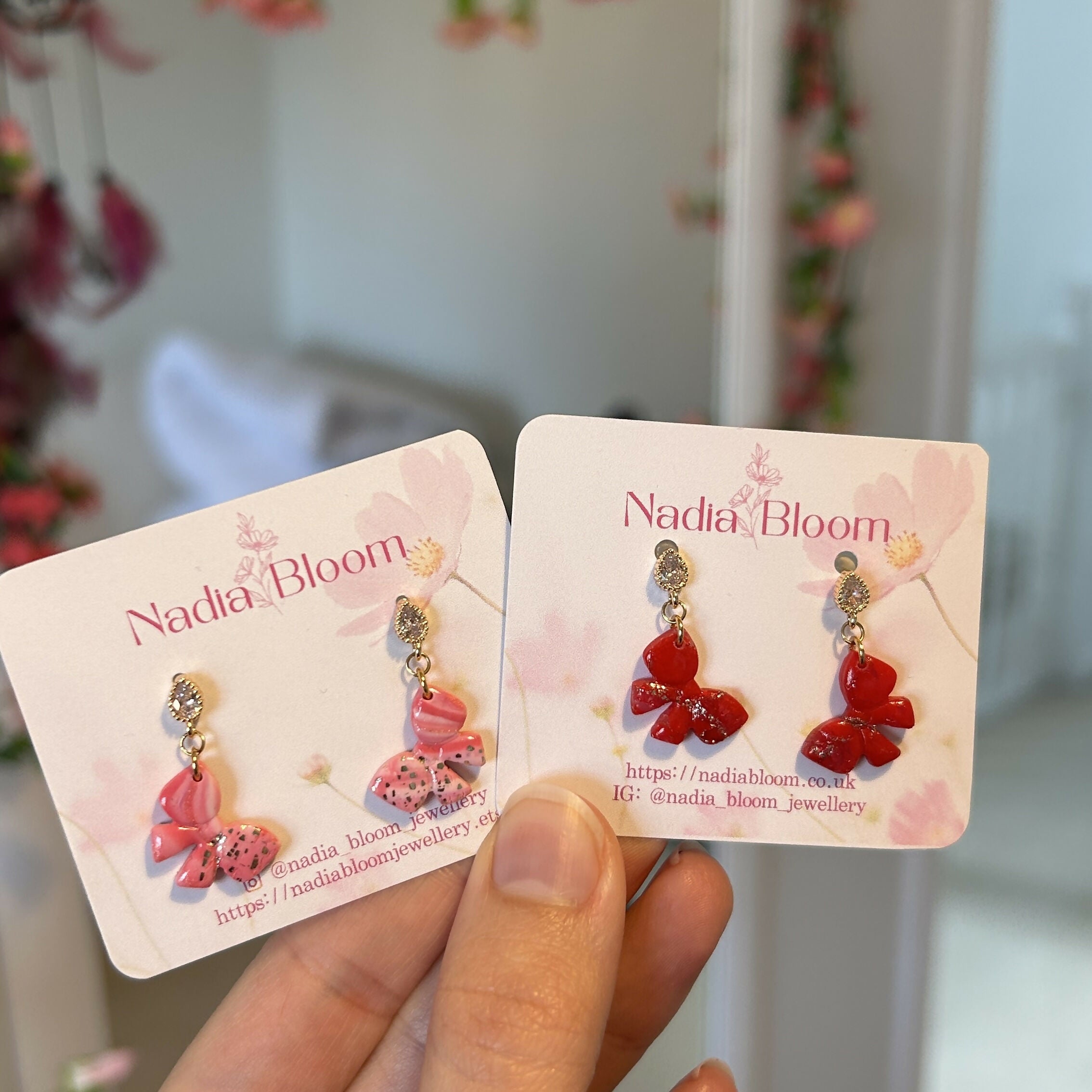 Dangle bows earrings