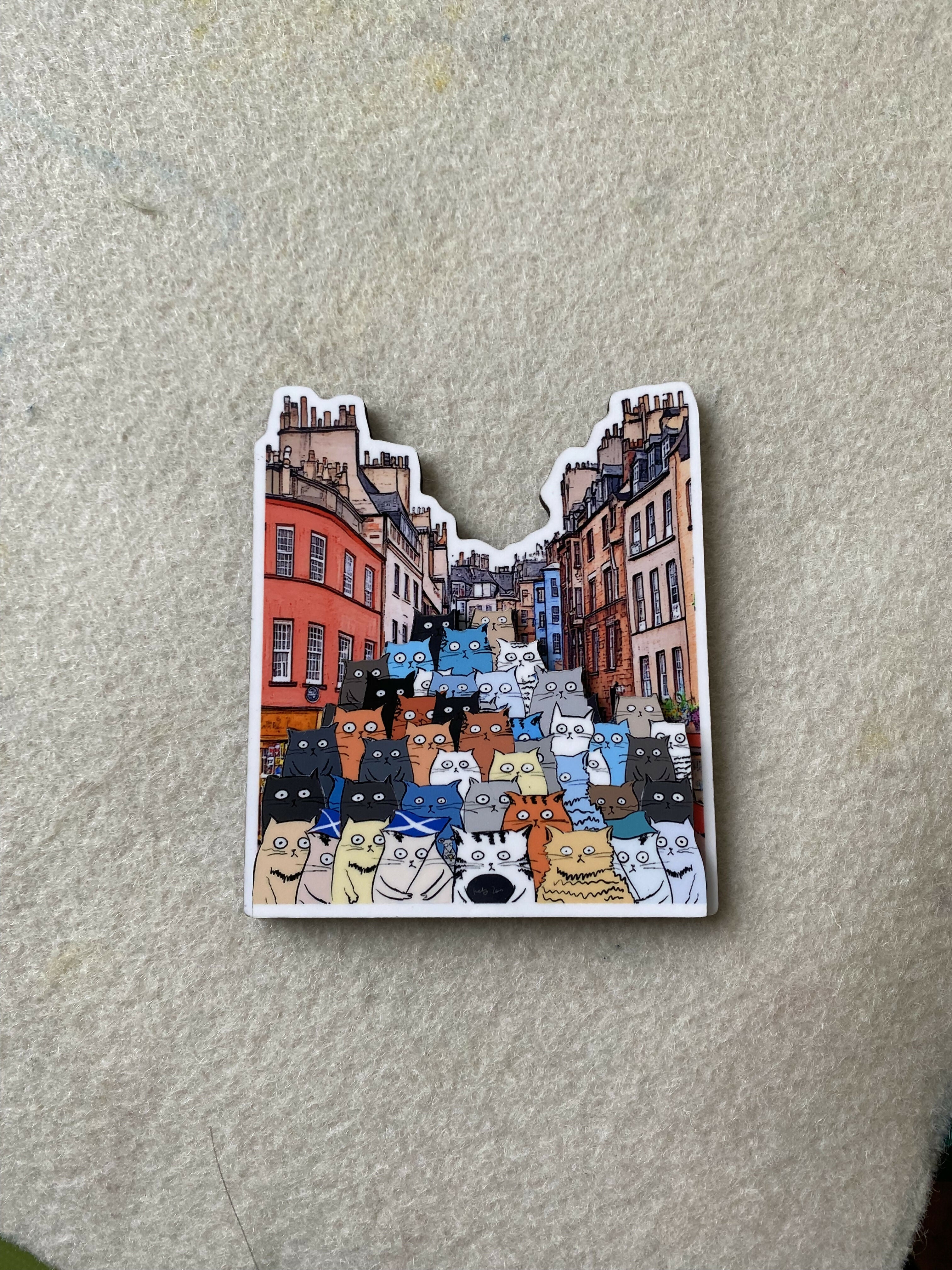 Double Layered Wooden Magnet - Cats on the Street